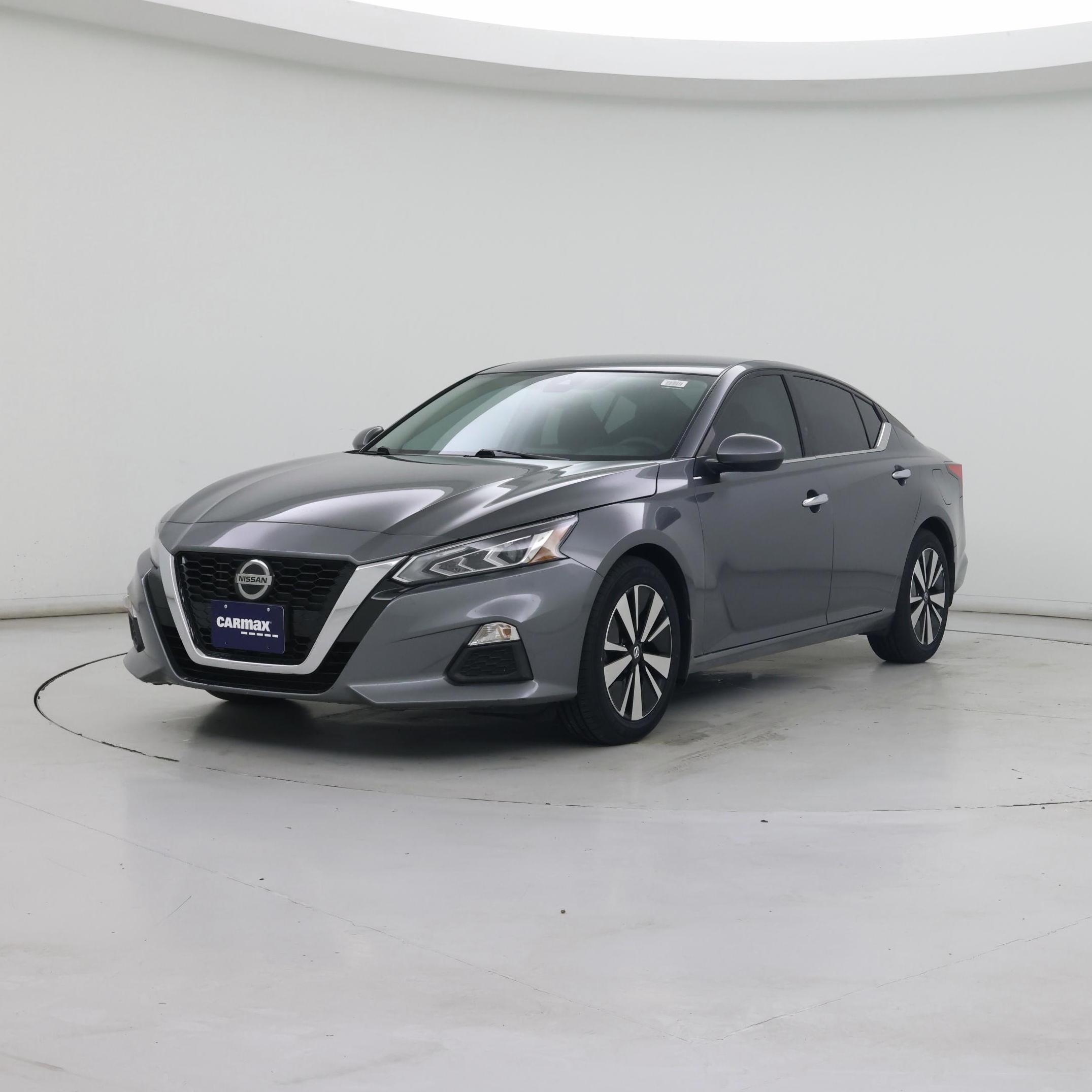 Thumbnail: 2022 Nissan Altima - 4