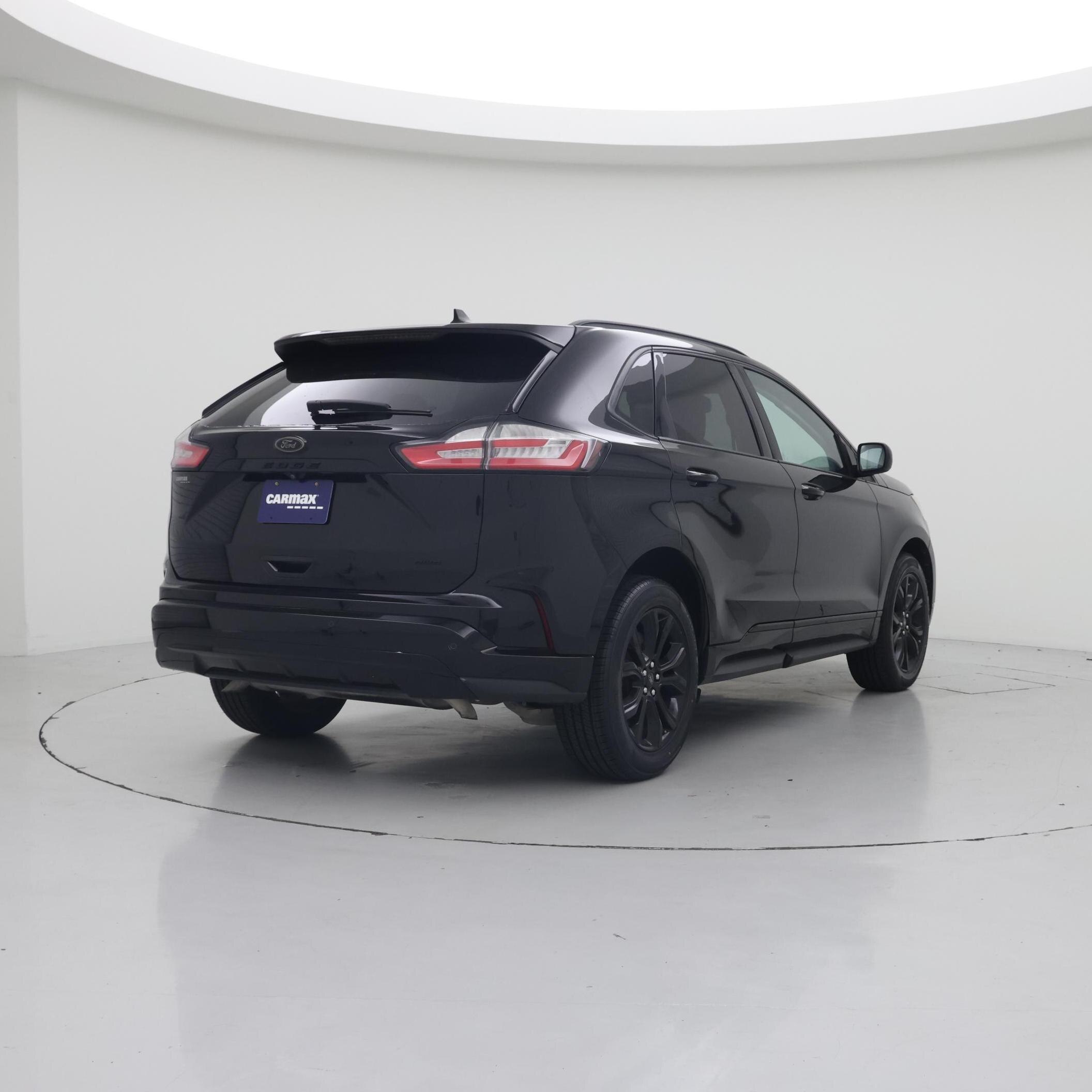 Thumbnail: 2022 Ford Edge - 8