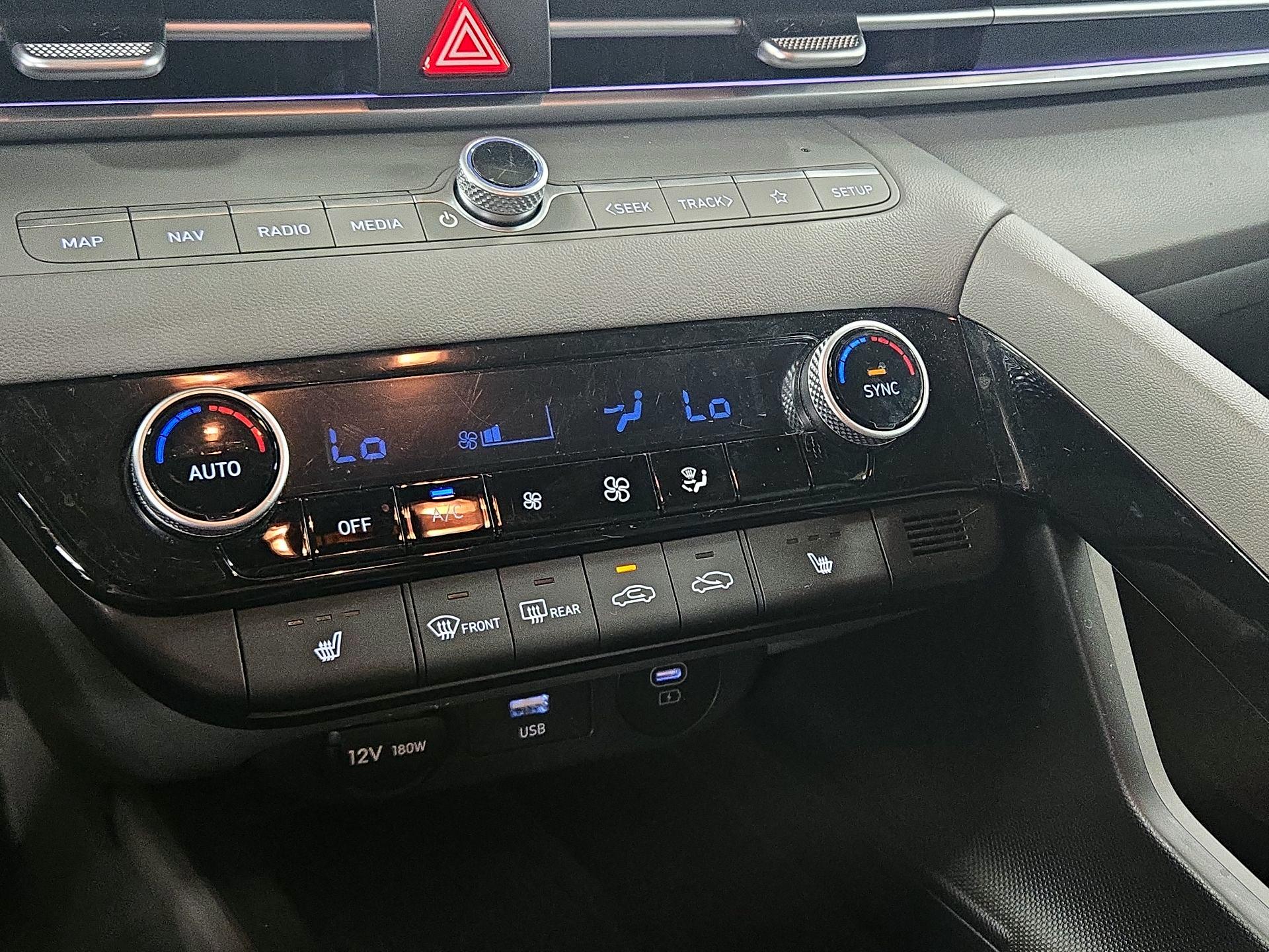 Thumbnail: 2025 Hyundai Elantra - 17