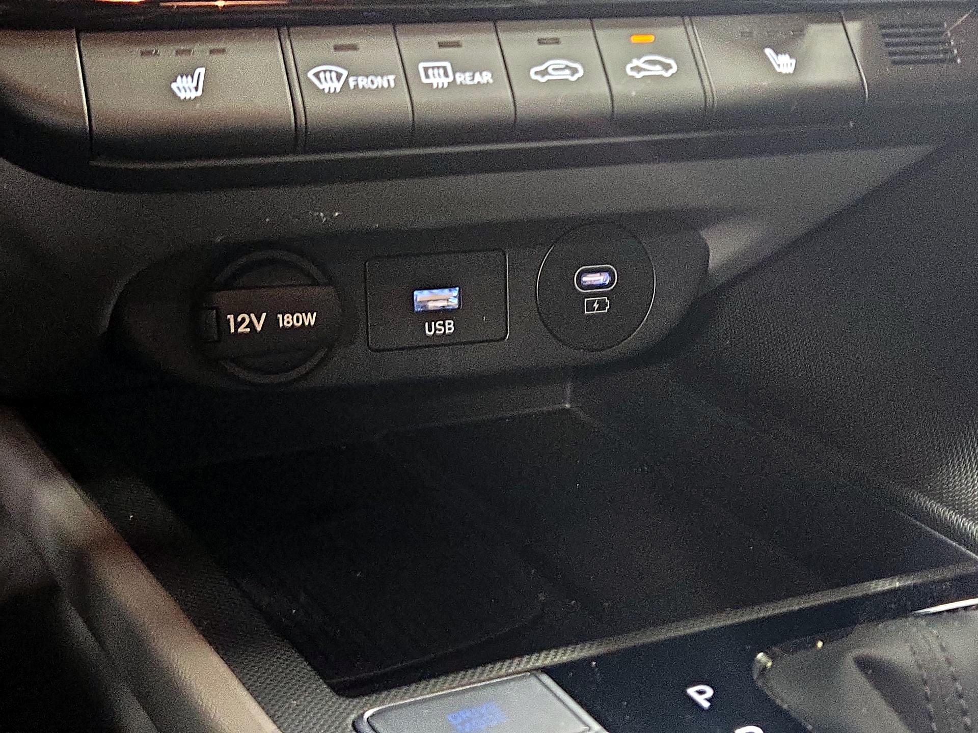 Thumbnail: 2025 Hyundai Elantra - 19