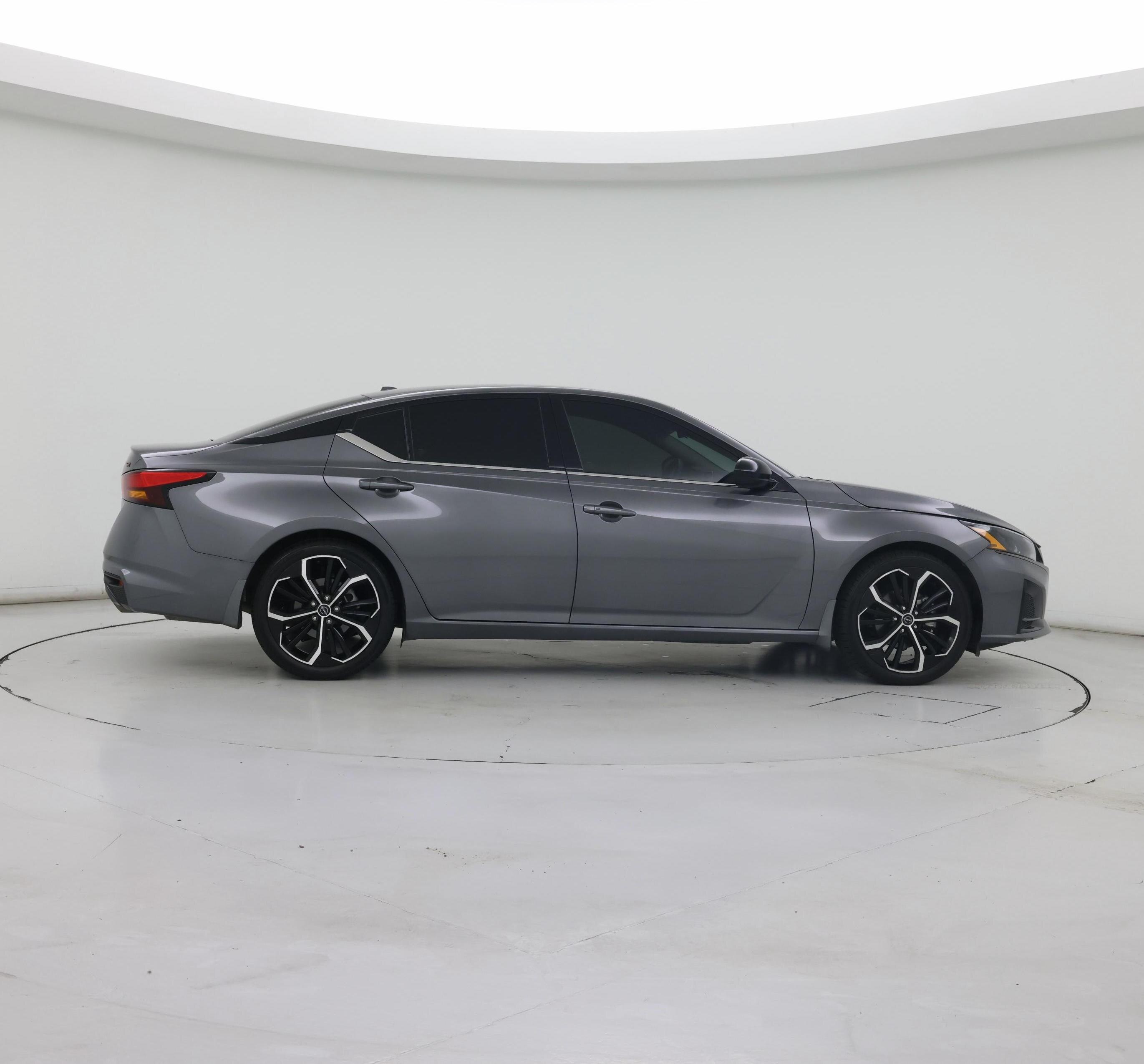 Thumbnail: 2024 Nissan Altima - 7
