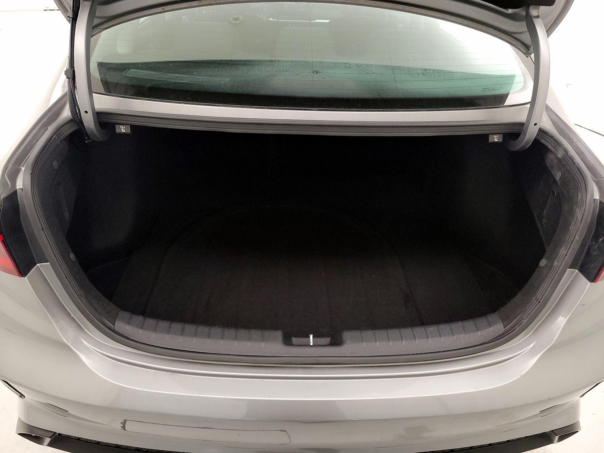 Thumbnail: 2023 Kia Forte - 20