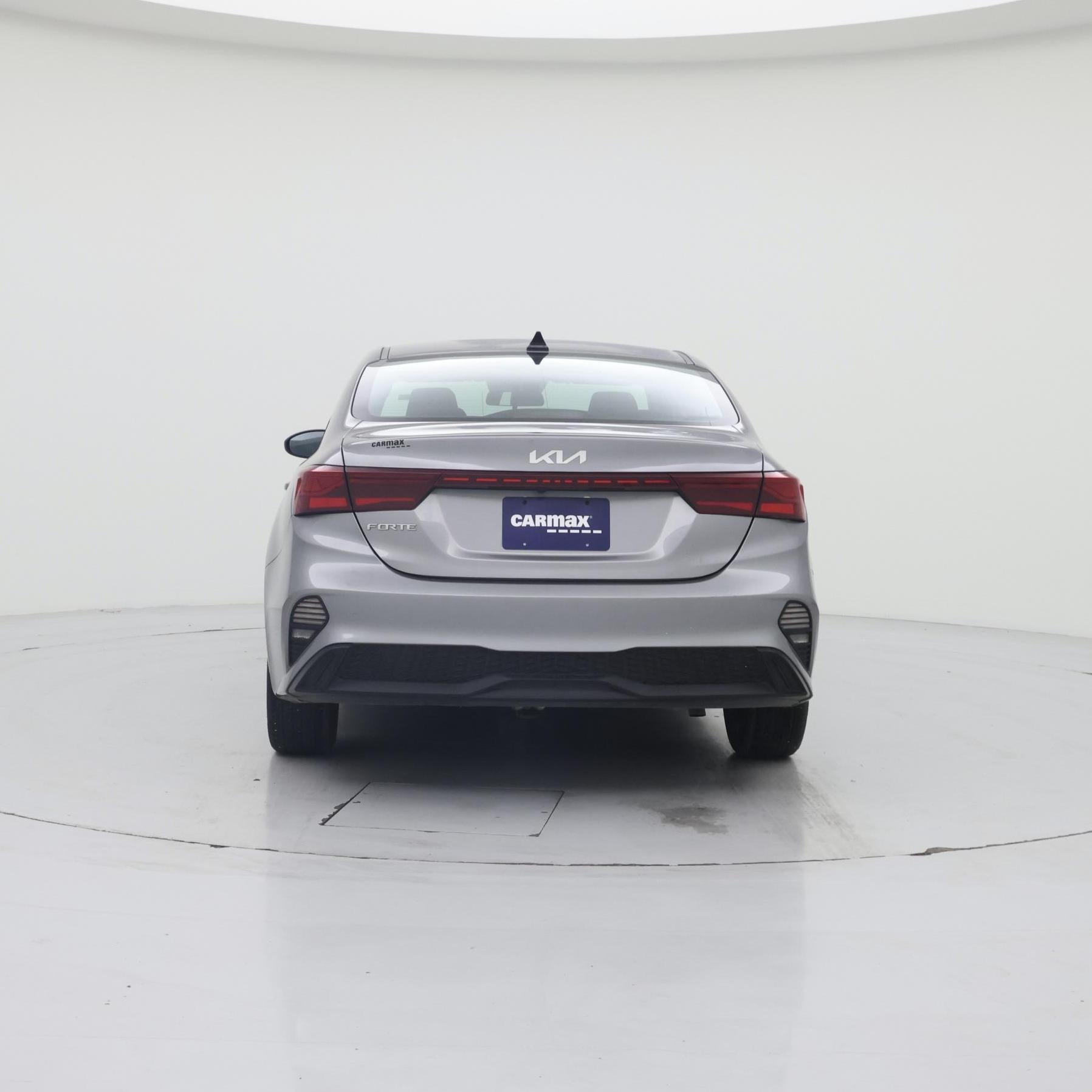 Thumbnail: 2023 Kia Forte - 6