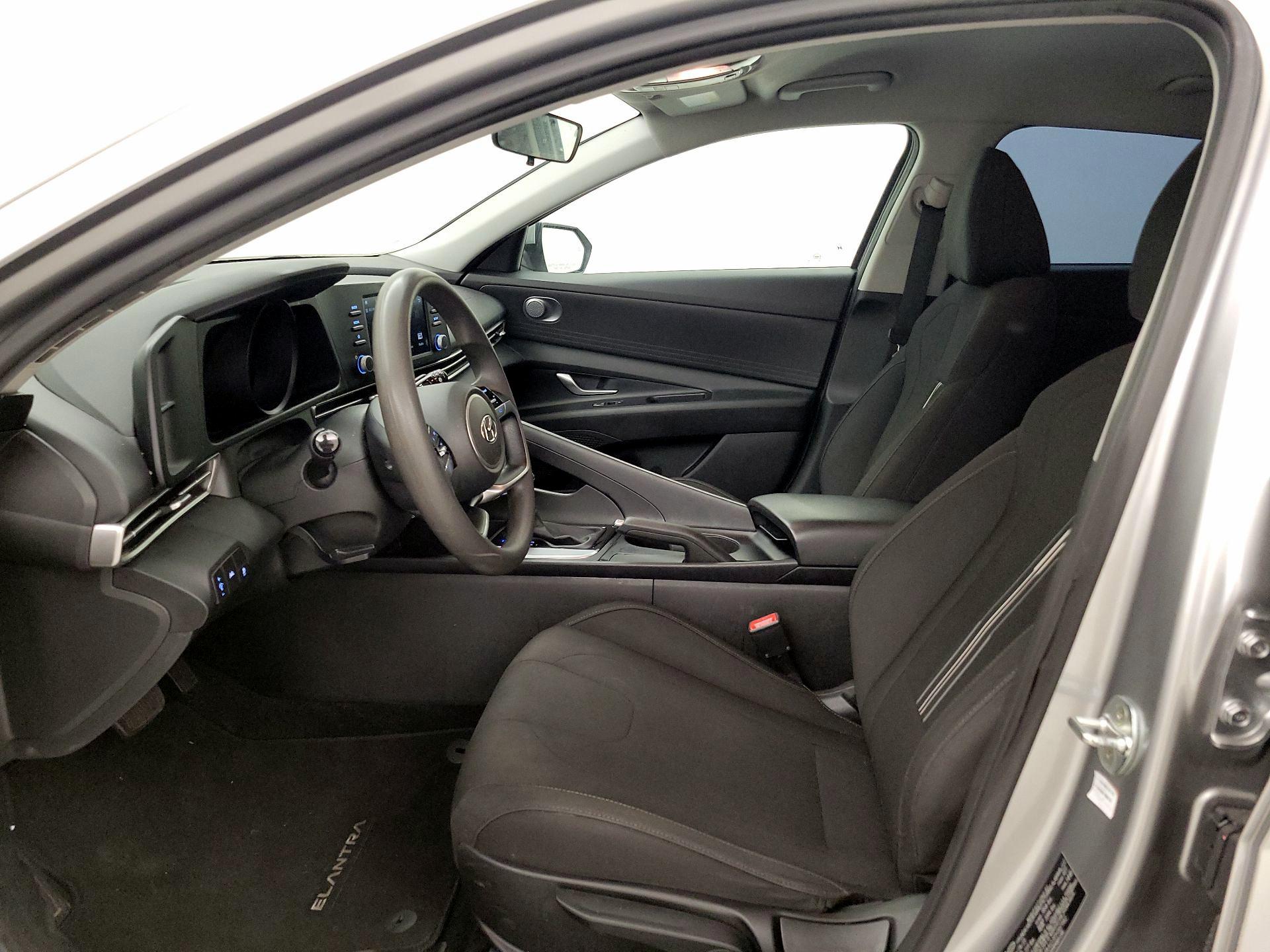 Thumbnail: 2023 Hyundai Elantra - 11