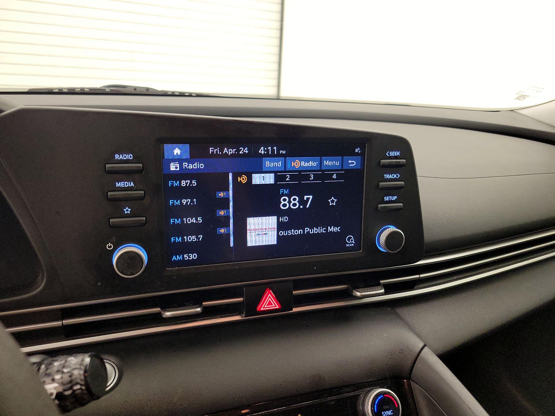 Thumbnail: 2023 Hyundai Elantra - 15