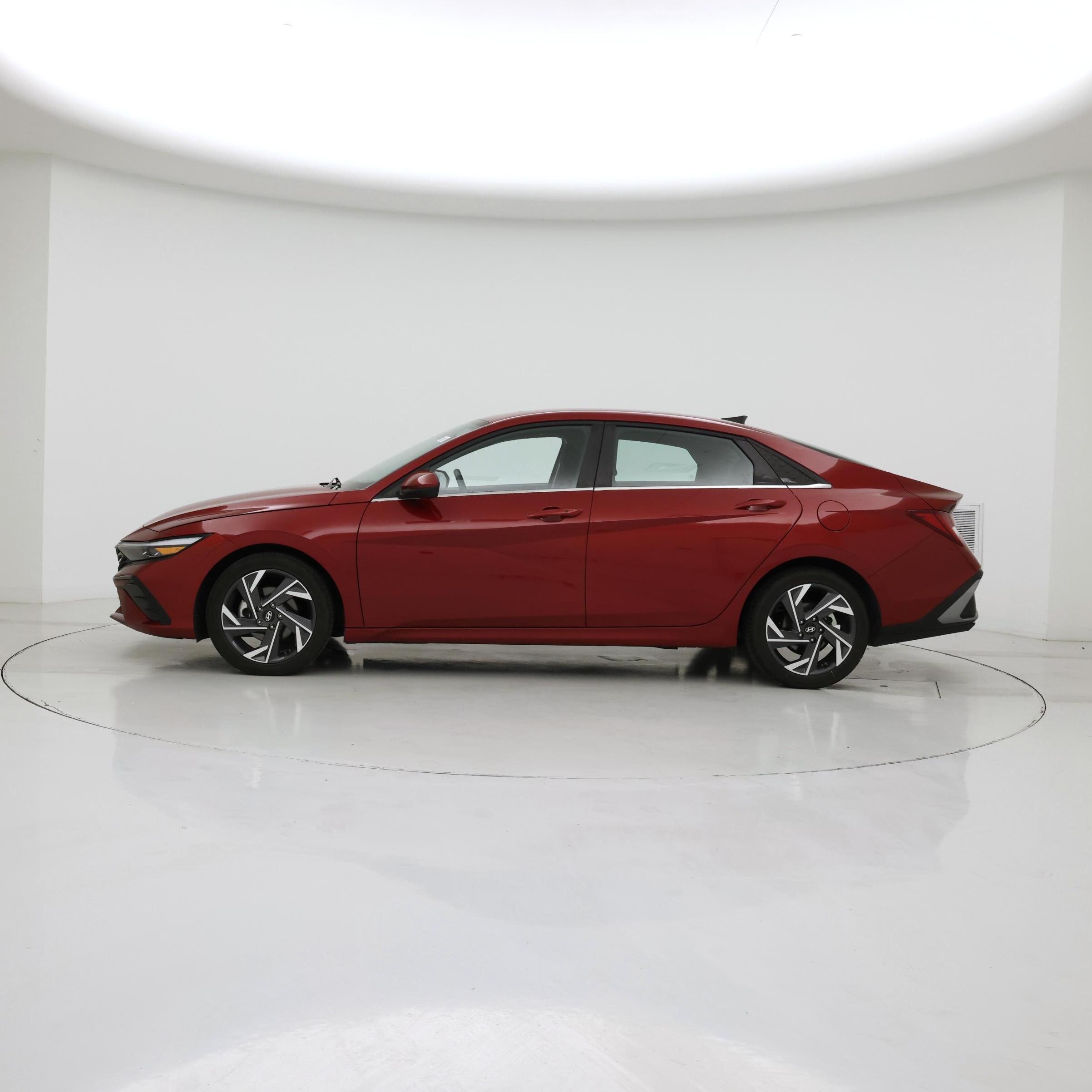 Thumbnail: 2025 Hyundai Elantra - 3