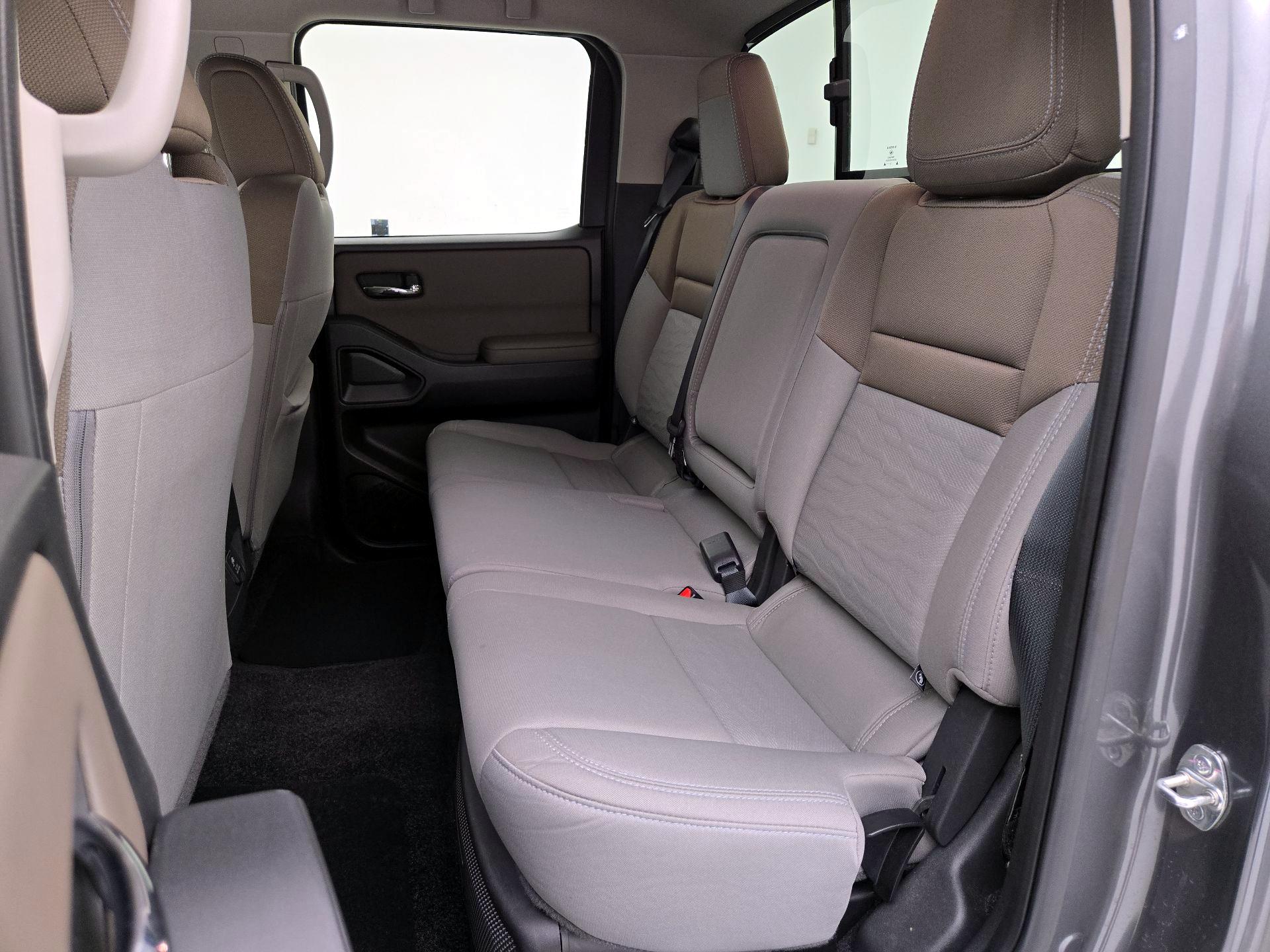 Thumbnail: 2023 Nissan Frontier - 19