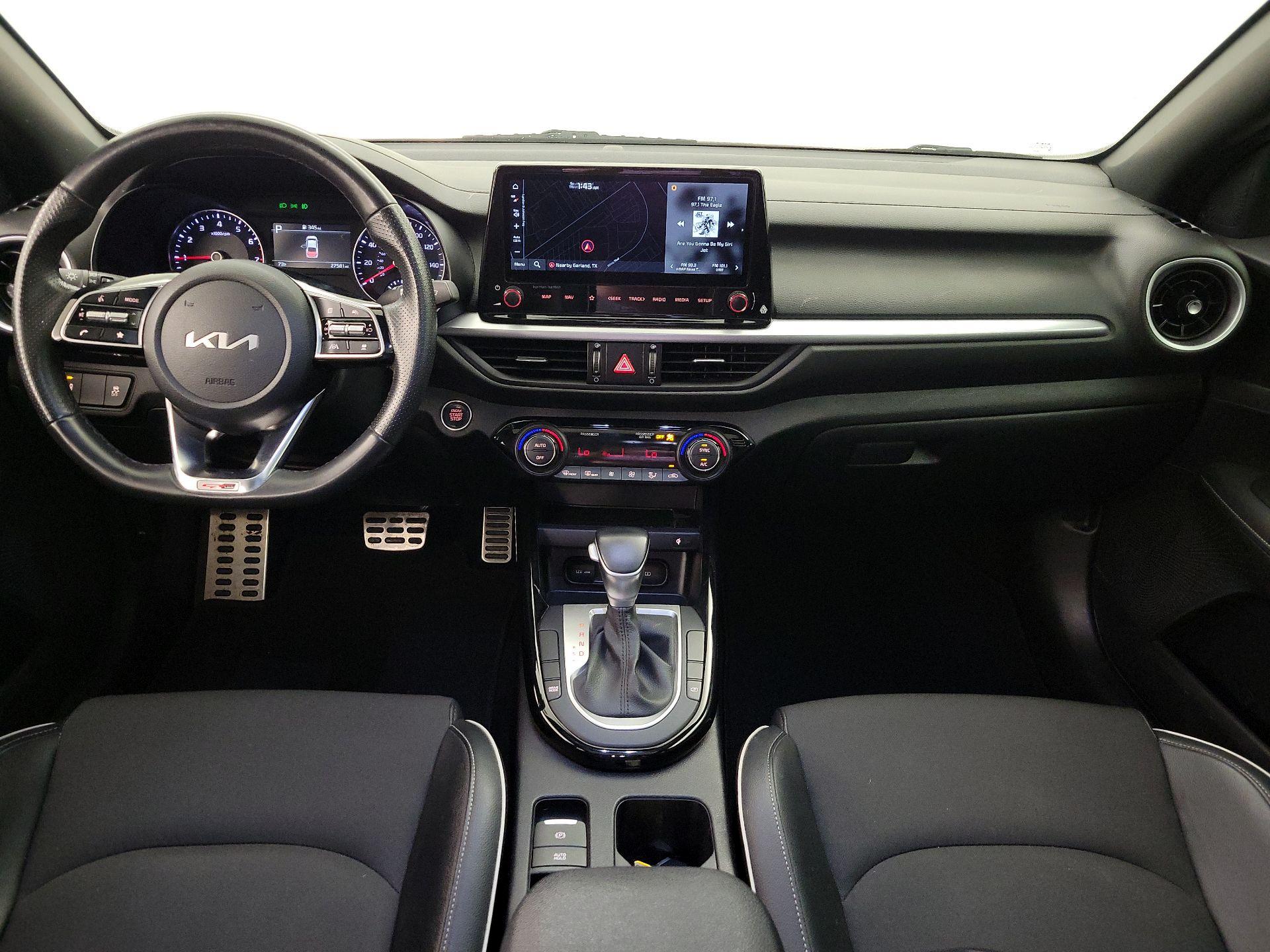 Thumbnail: 2024 Kia Forte - 9