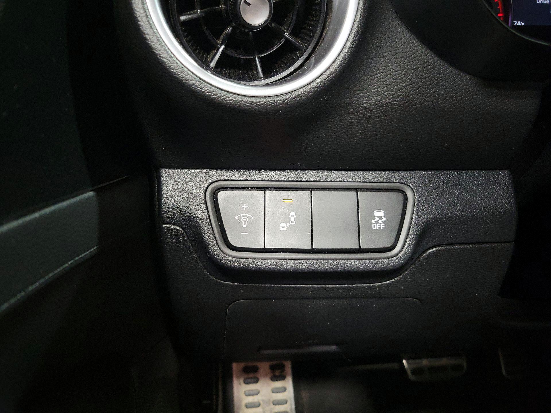 Thumbnail: 2024 Kia Forte - 13