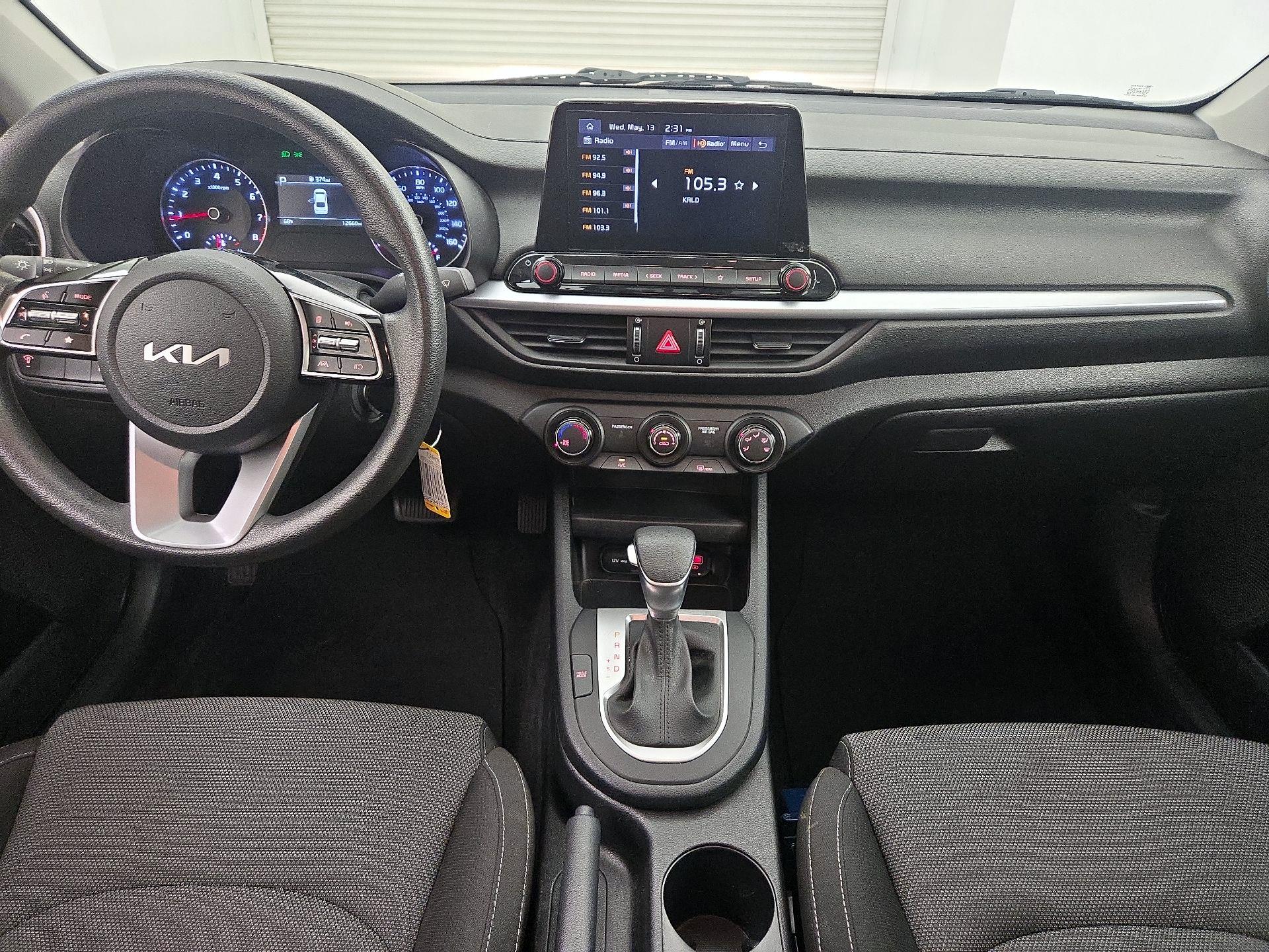 Thumbnail: 2024 Kia Forte - 9
