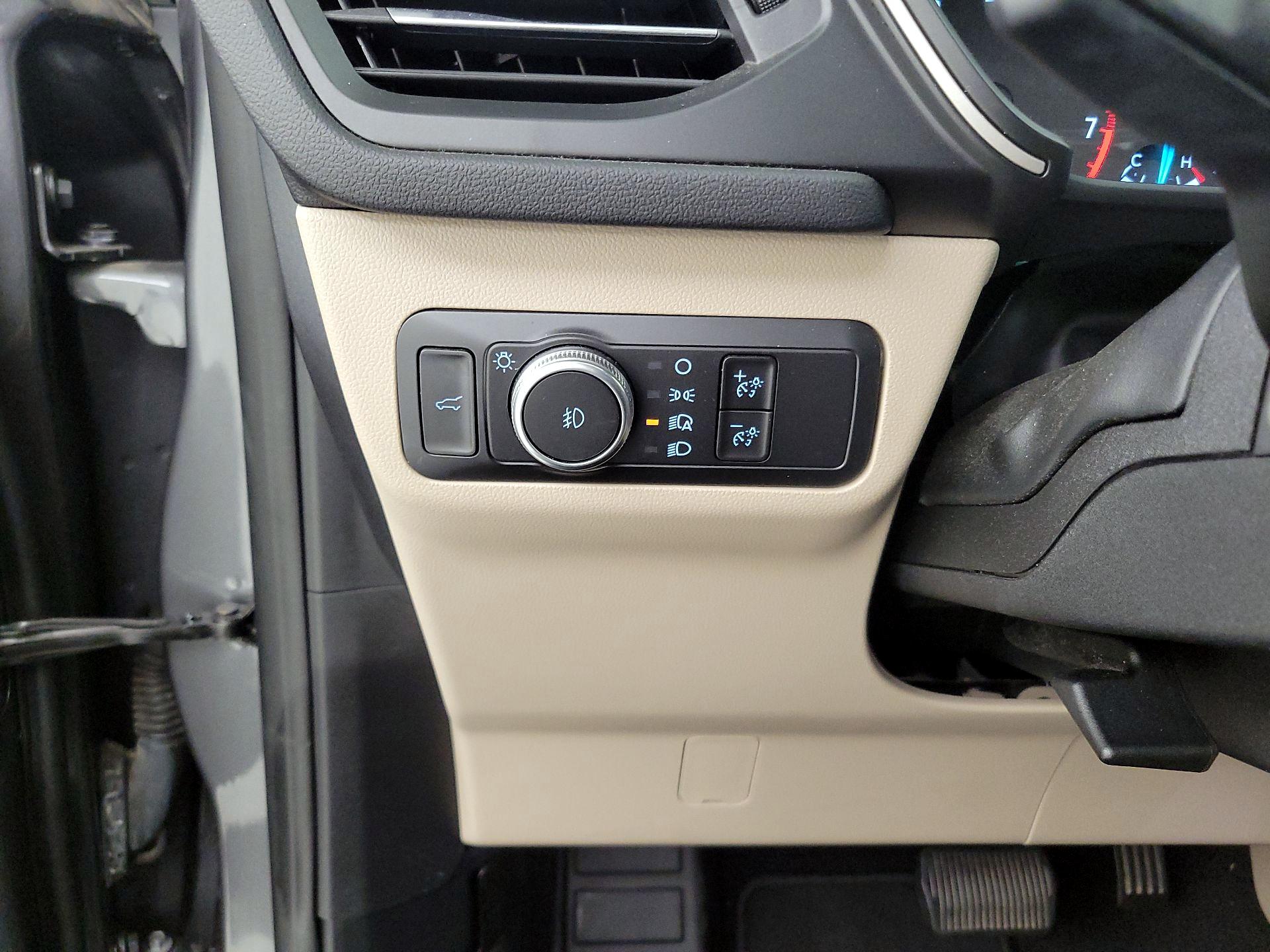 Thumbnail: 2022 Ford Escape - 13