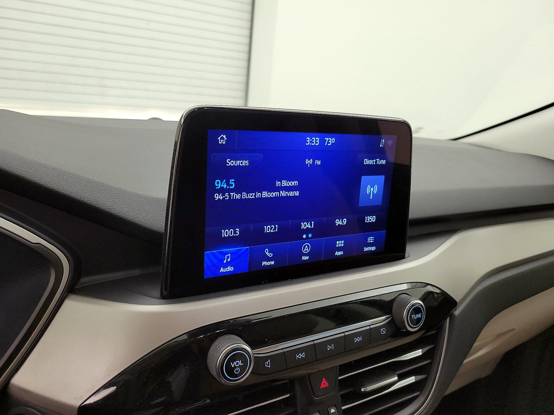 Thumbnail: 2022 Ford Escape - 16