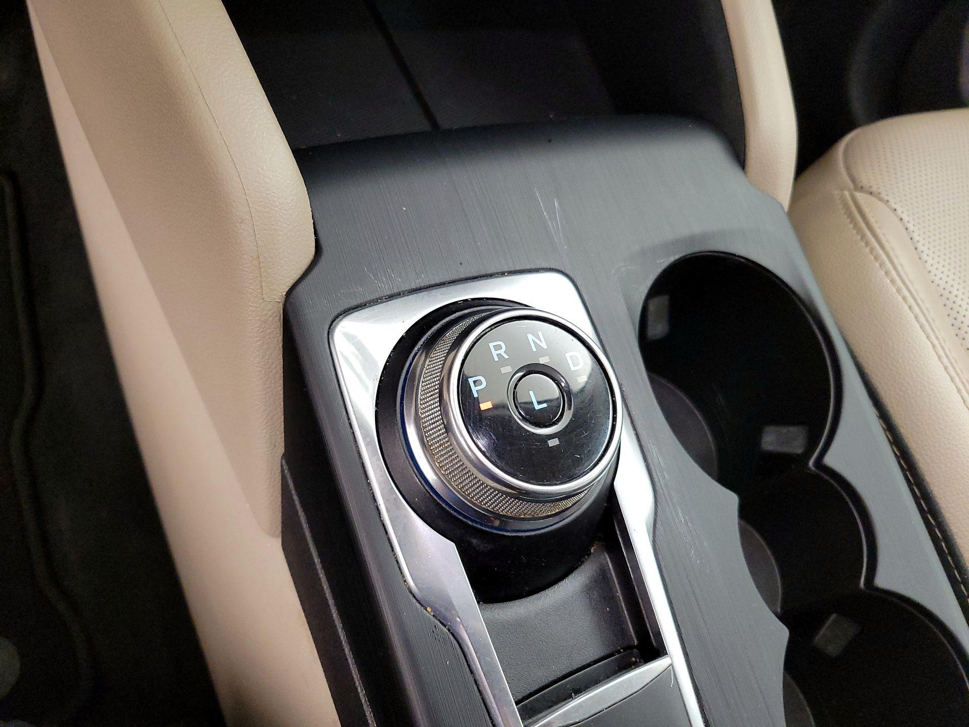 Thumbnail: 2022 Ford Escape - 18