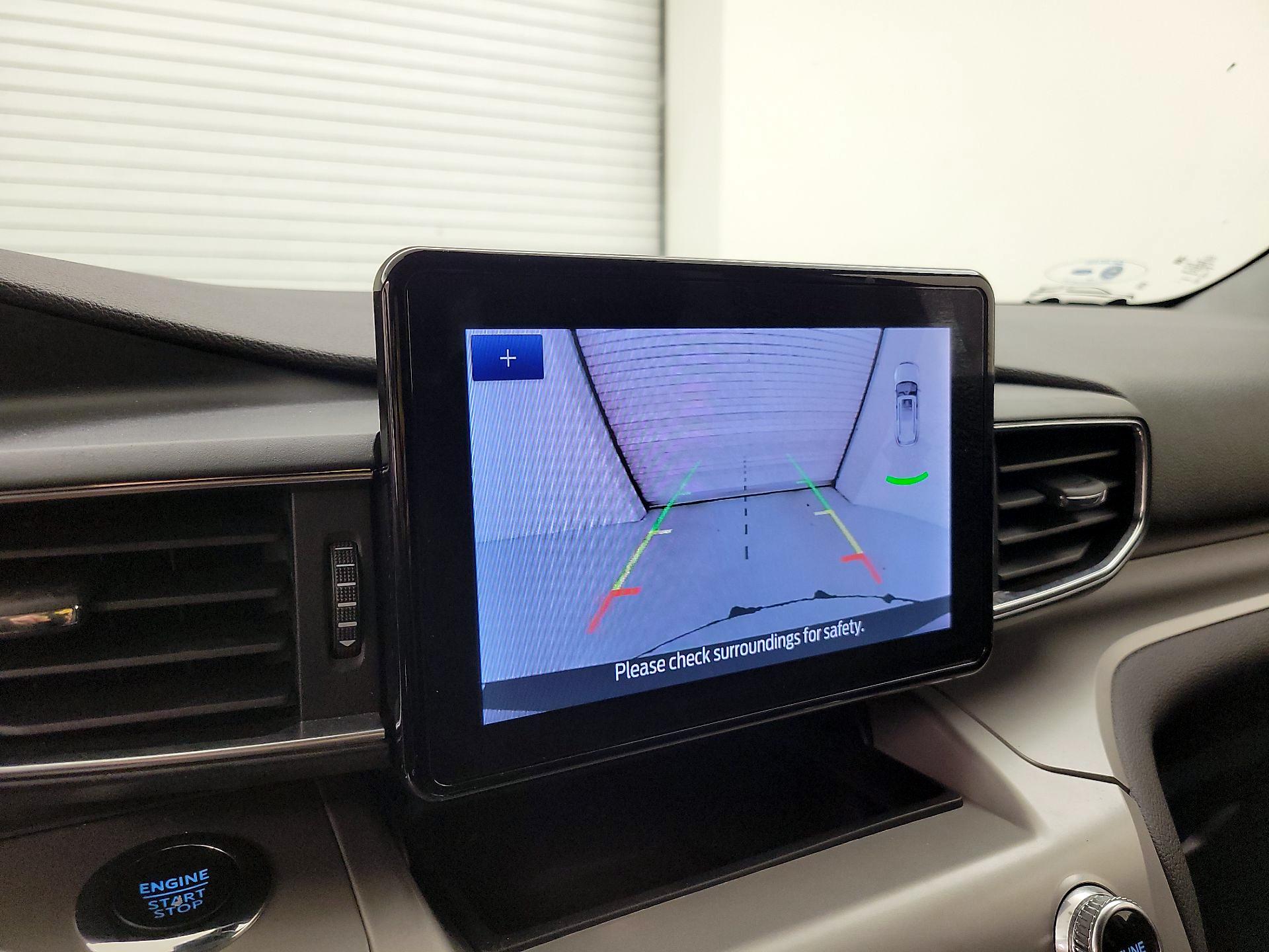 Thumbnail: 2022 Ford Explorer - 15