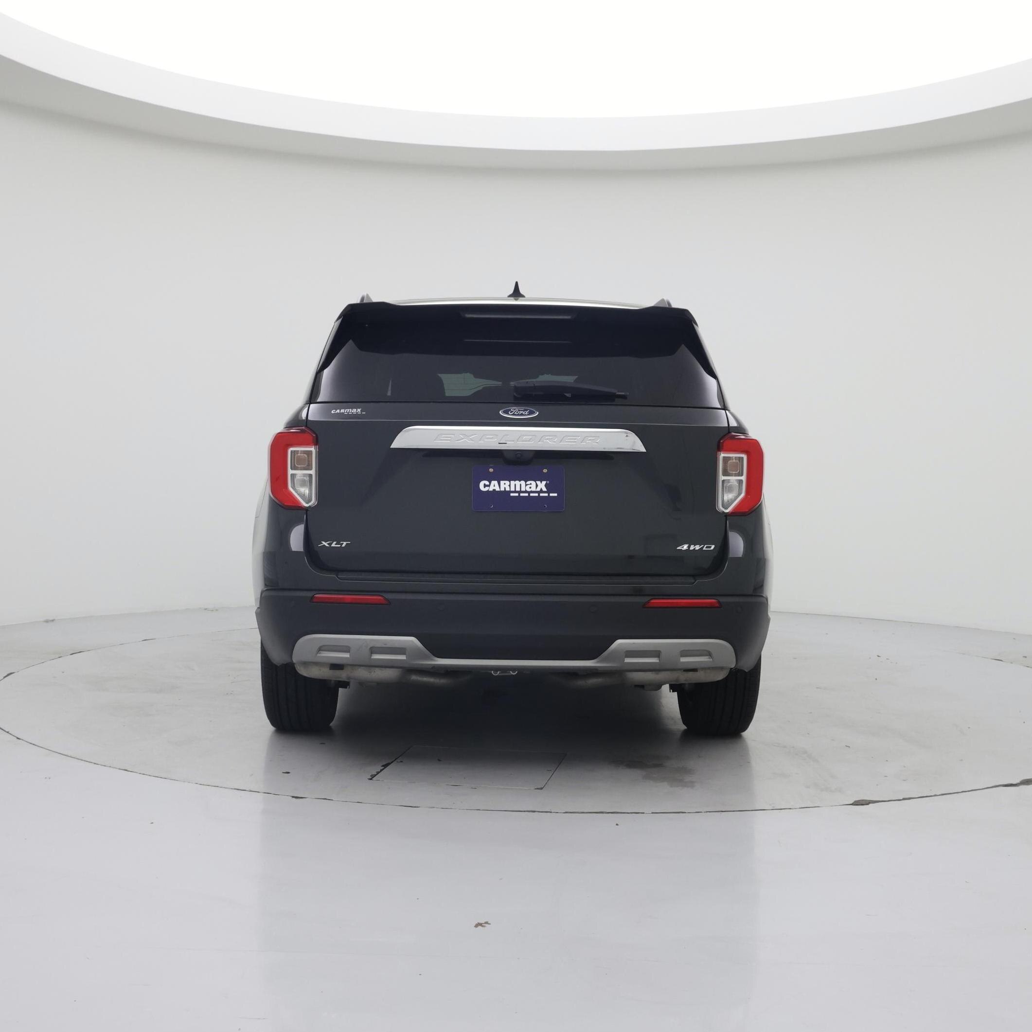 Thumbnail: 2022 Ford Explorer - 6