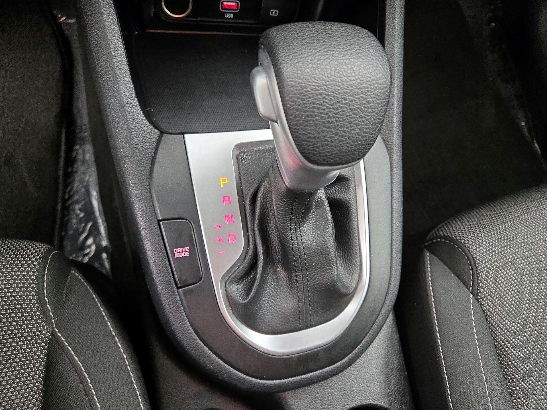 Thumbnail: 2024 Kia Forte - 16