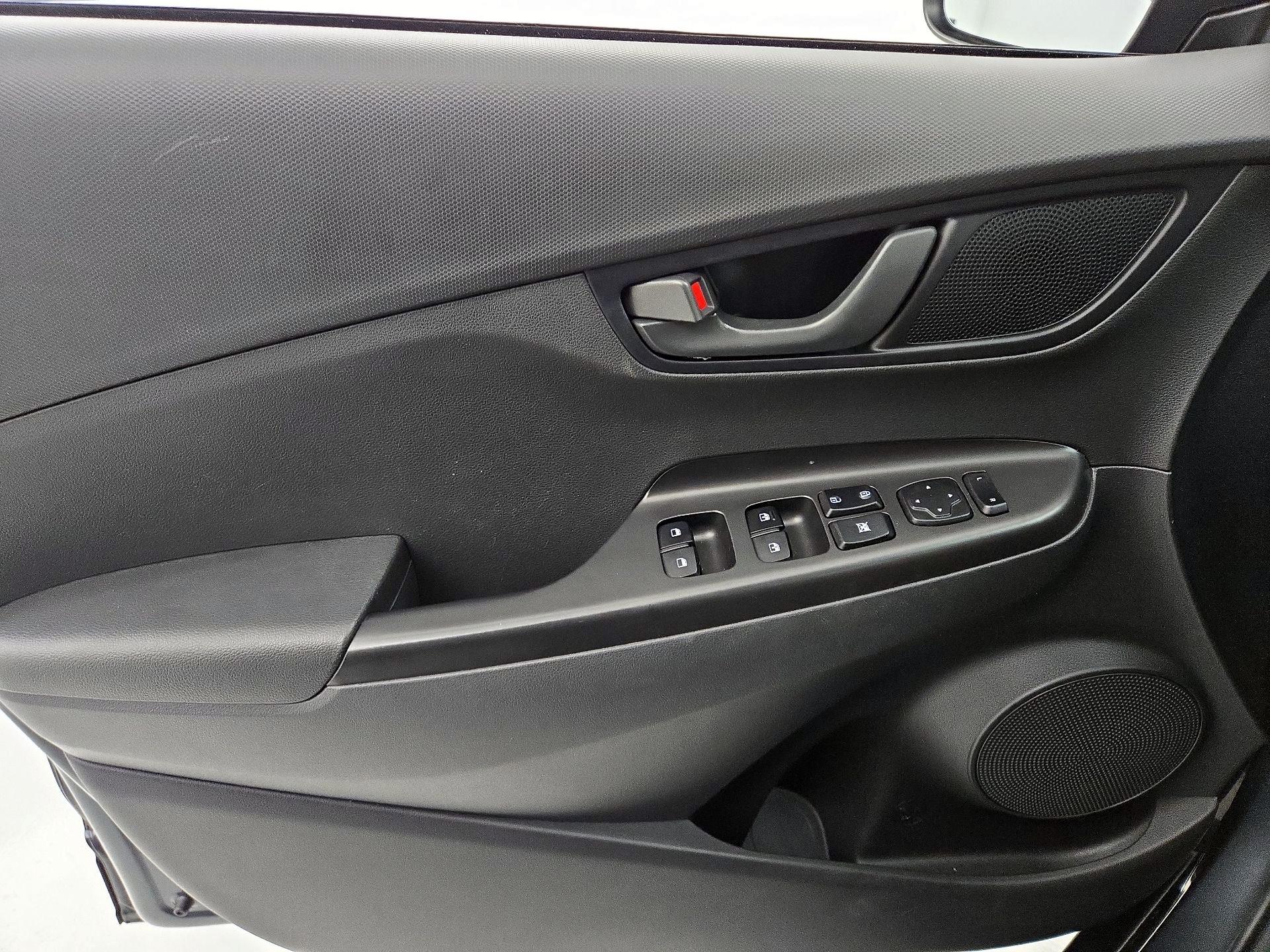 Thumbnail: 2023 Hyundai Kona - 12