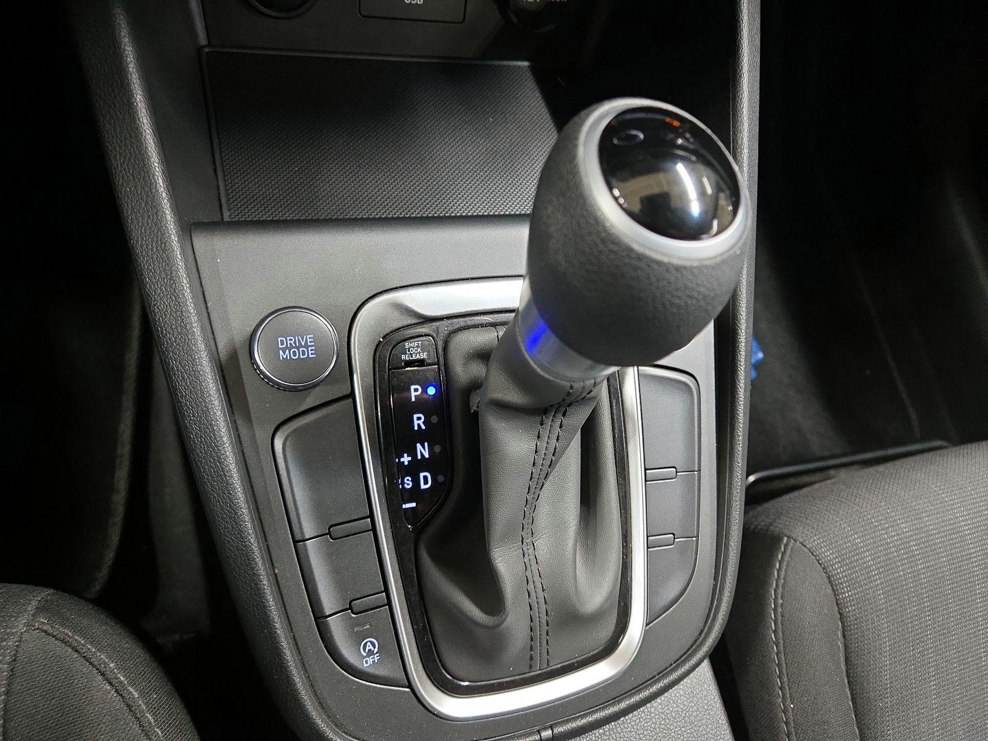 Thumbnail: 2023 Hyundai Kona - 16