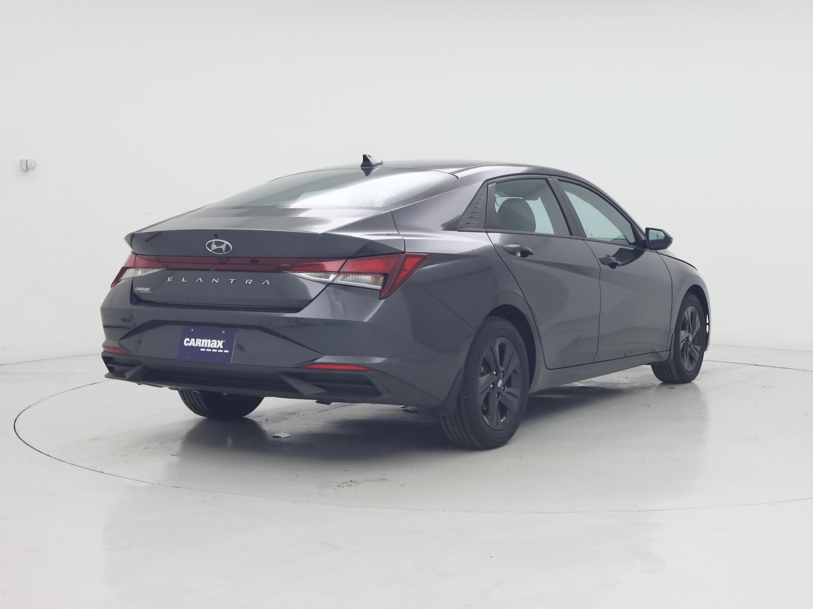2022 Hyundai Elantra SEL - Photo 9