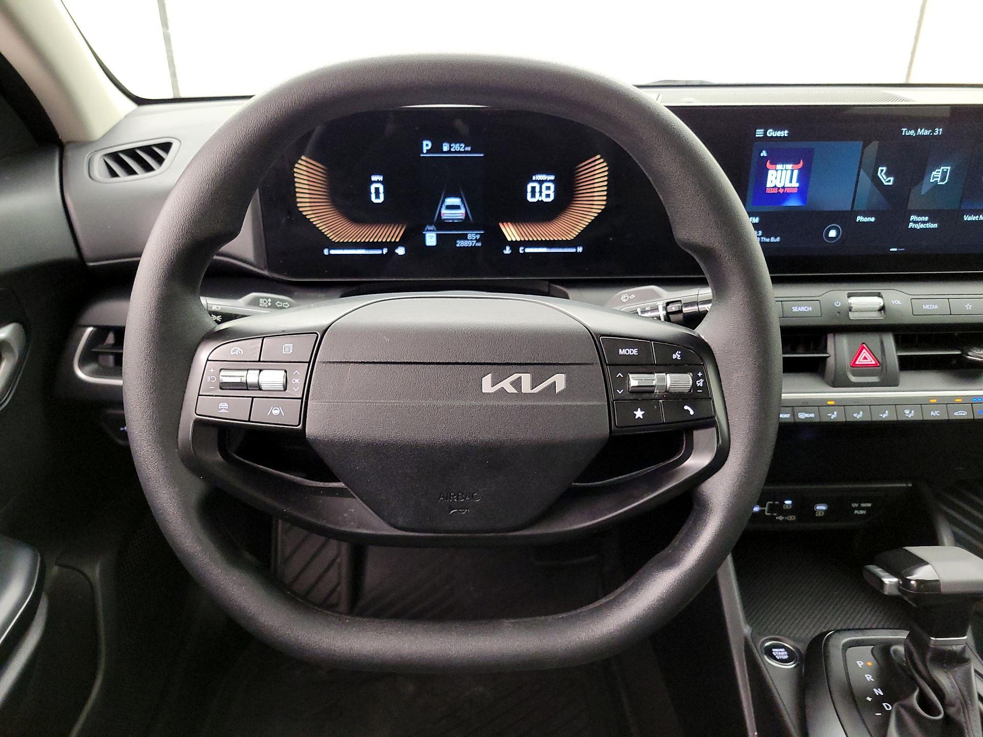 Thumbnail: 2025 Kia K4 - 10