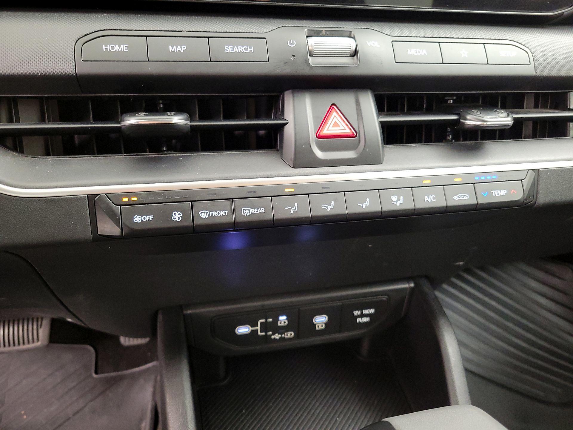 Thumbnail: 2025 Kia K4 - 16