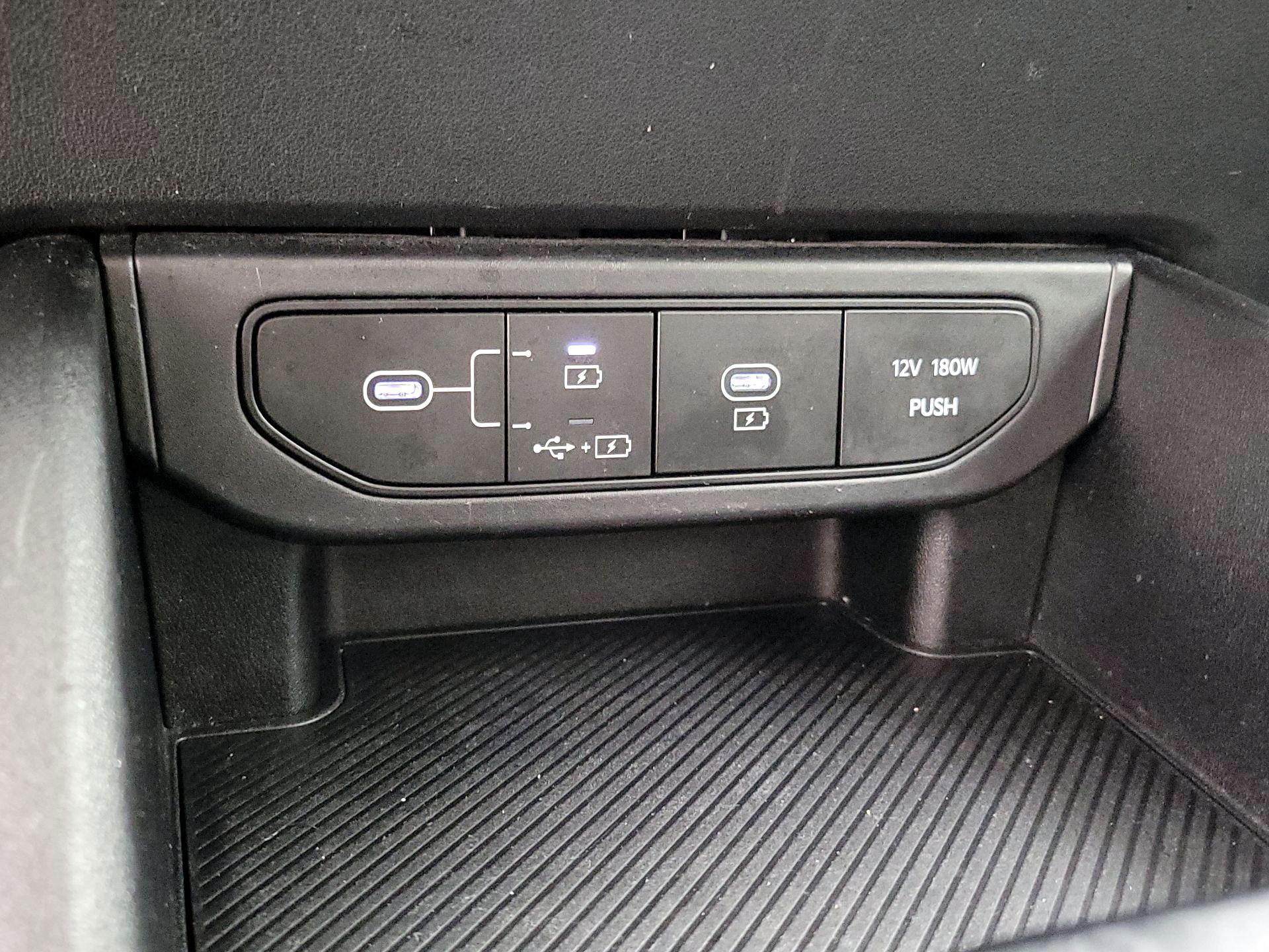 Thumbnail: 2025 Kia K4 - 18