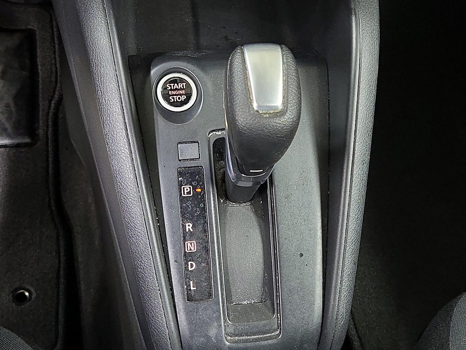 2024 Nissan Kicks S - Photo 18