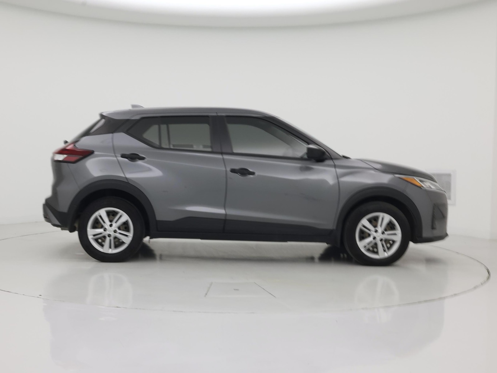 2024 Nissan Kicks S - Photo 8