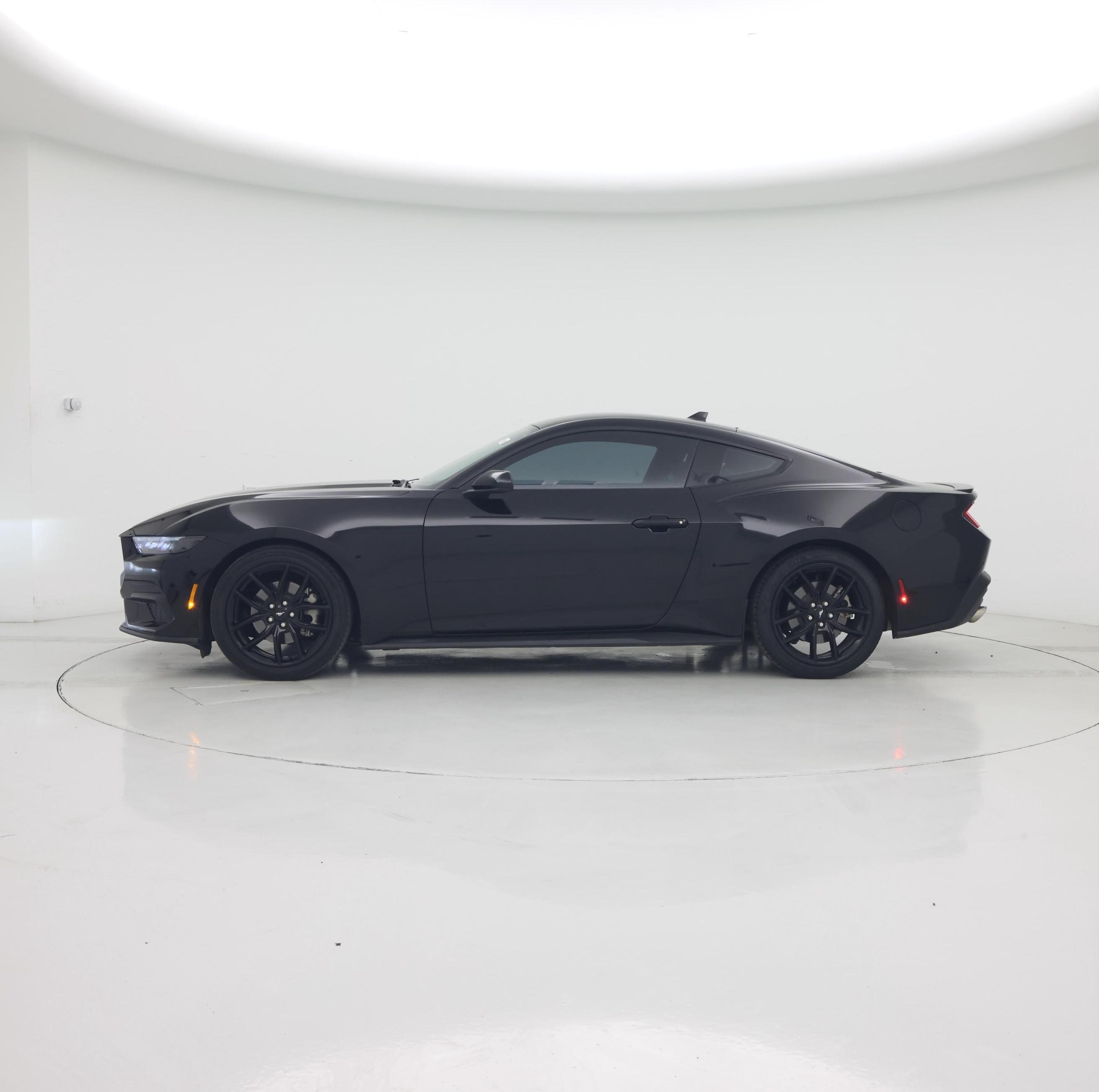 Thumbnail: 2024 Ford Mustang - 3