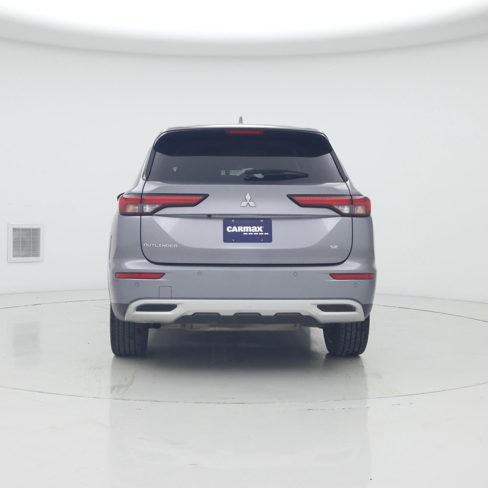 Thumbnail: 2024 Mitsubishi Outlander - 6
