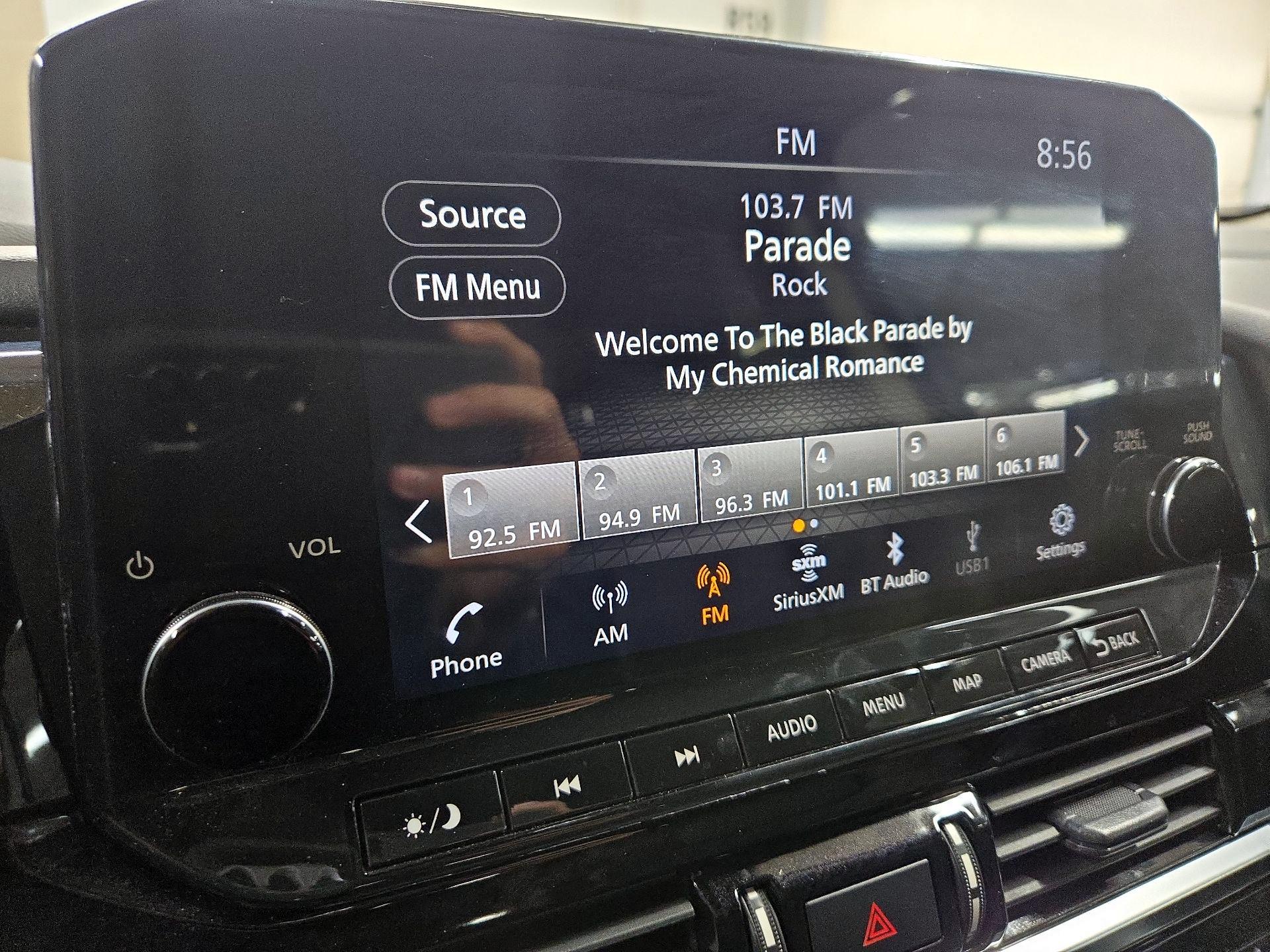 Thumbnail: 2023 Nissan Pathfinder - 15