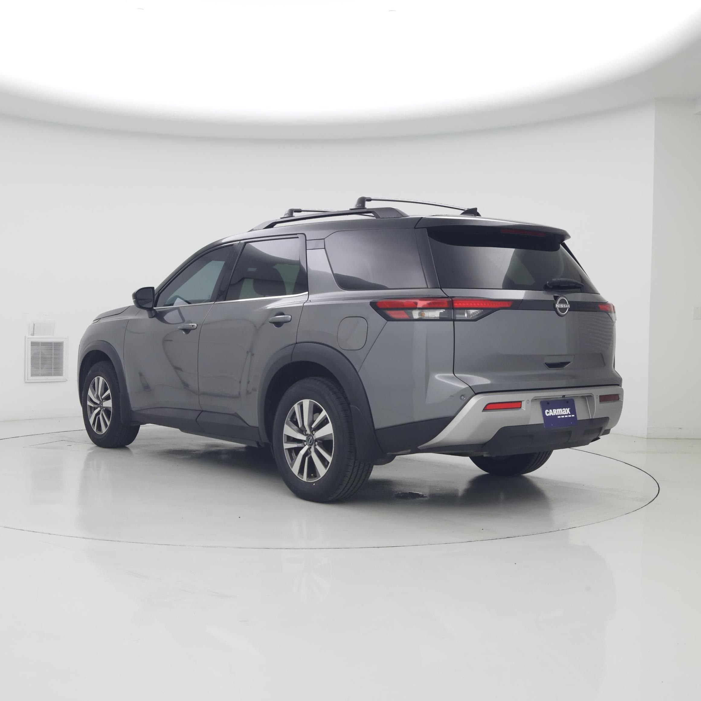 Thumbnail: 2023 Nissan Pathfinder - 2