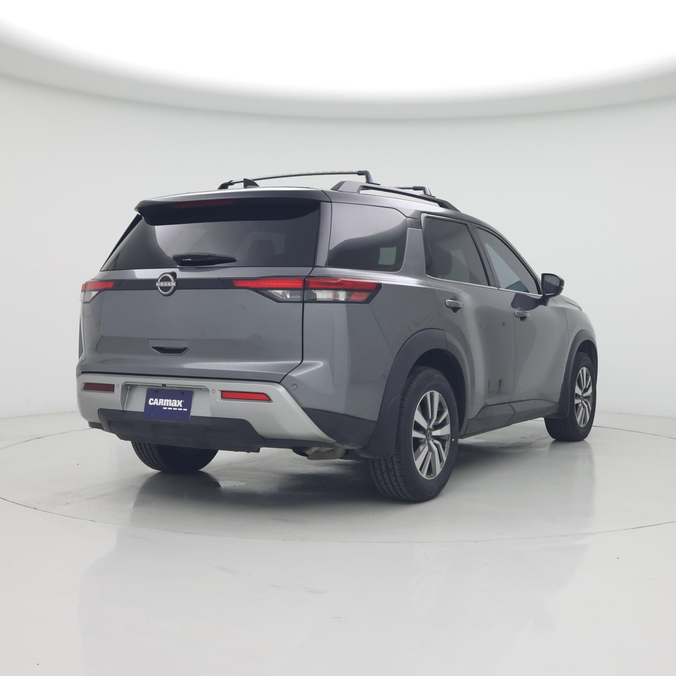 Thumbnail: 2023 Nissan Pathfinder - 8