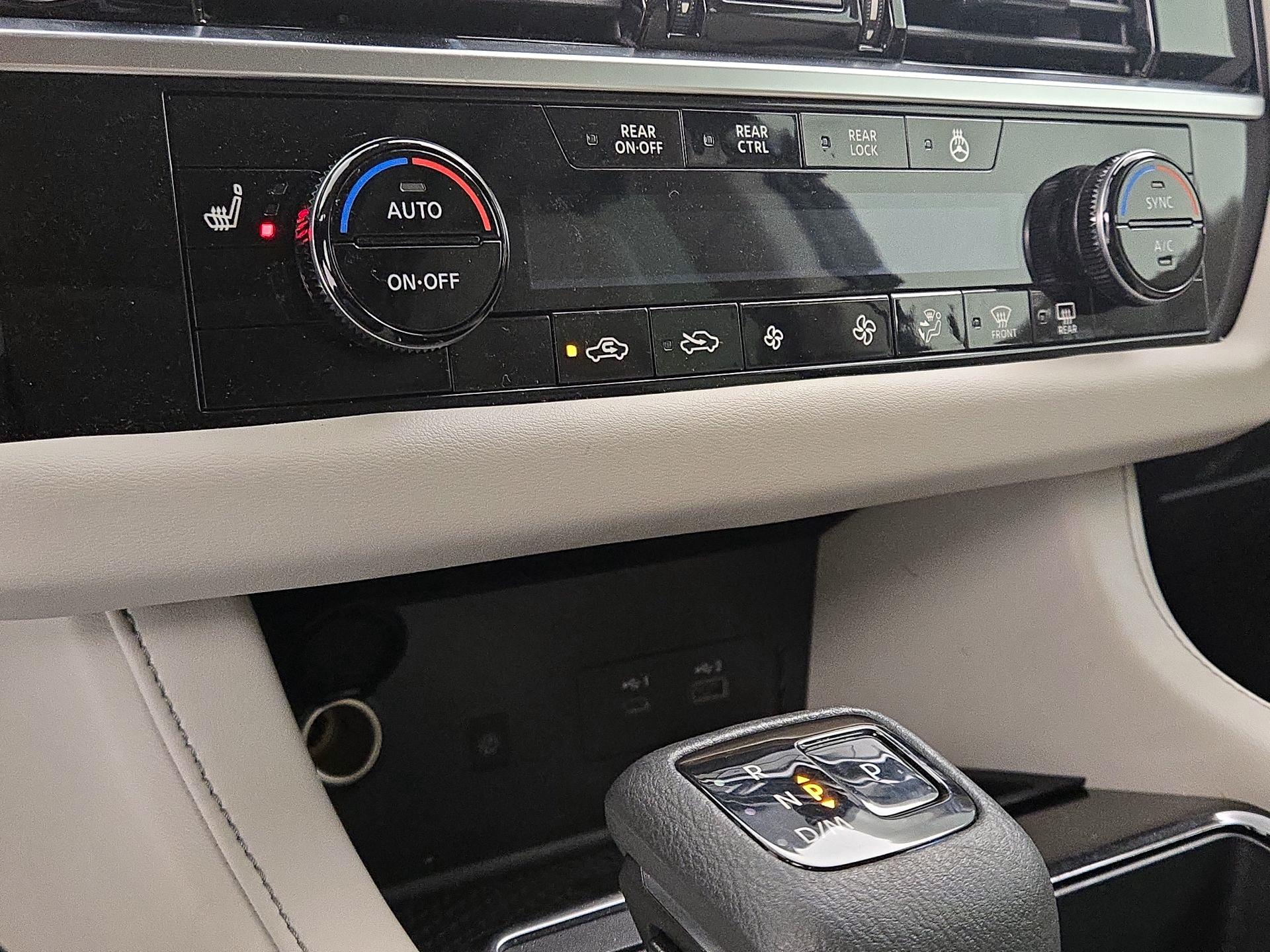 Thumbnail: 2022 Nissan Pathfinder - 17