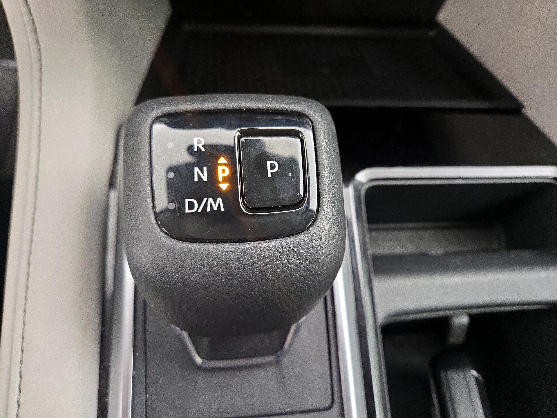 Thumbnail: 2022 Nissan Pathfinder - 18