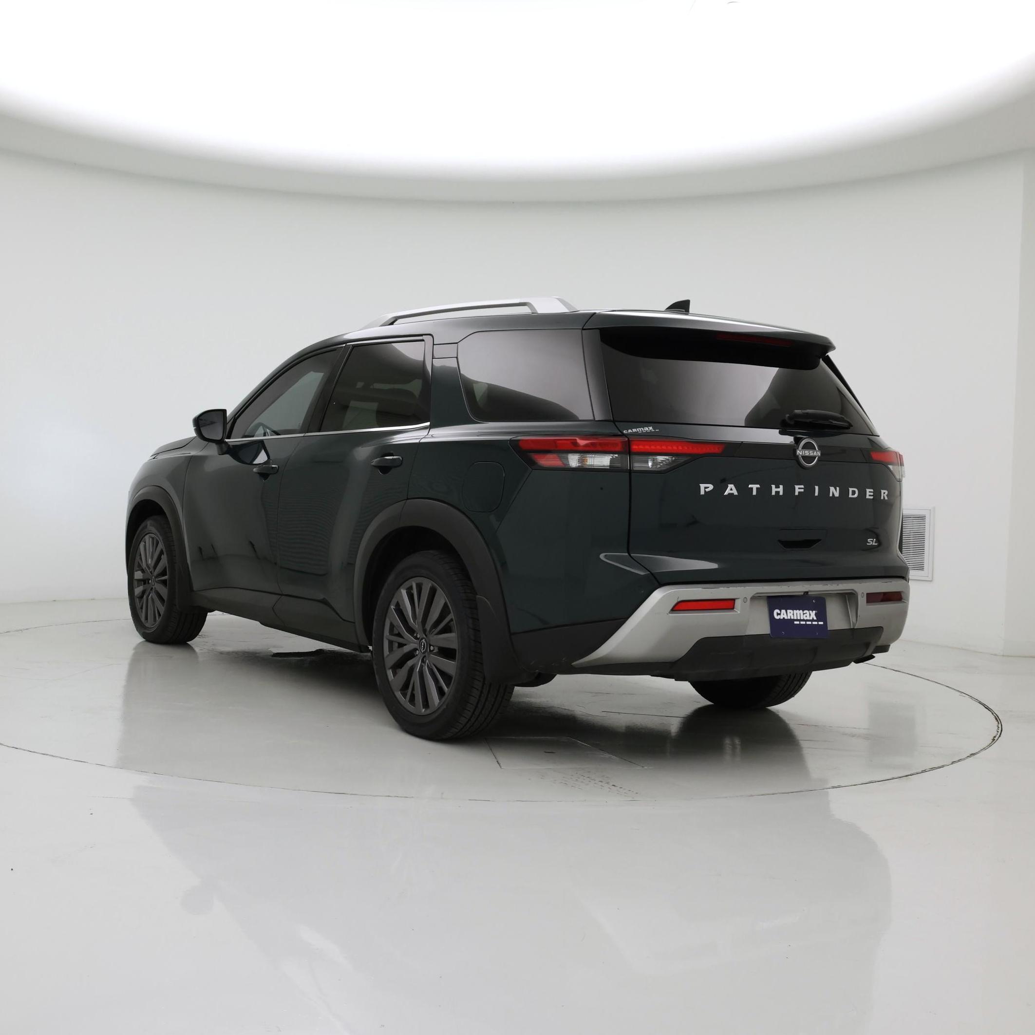 Thumbnail: 2022 Nissan Pathfinder - 2