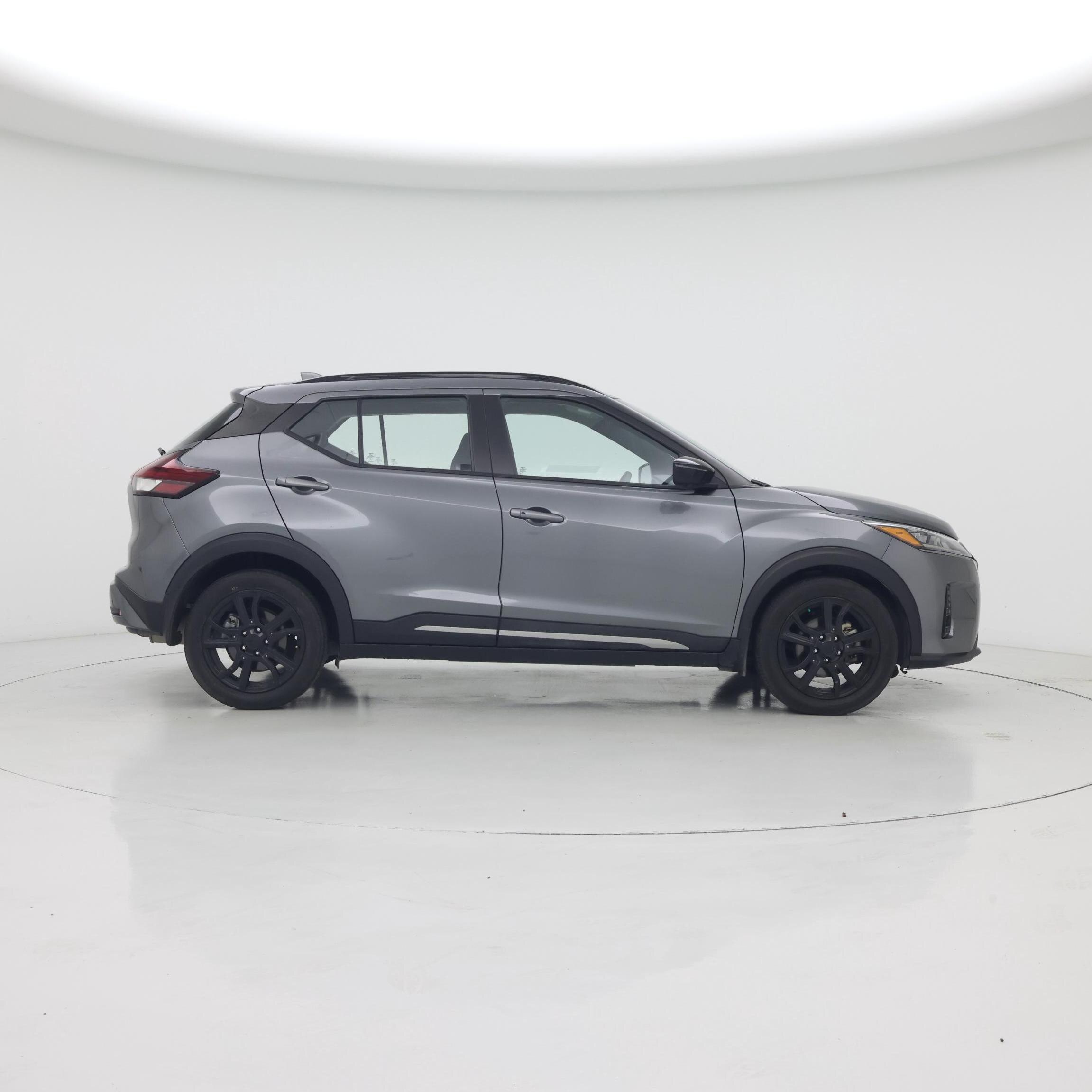 Thumbnail: 2024 Nissan Kicks - 7