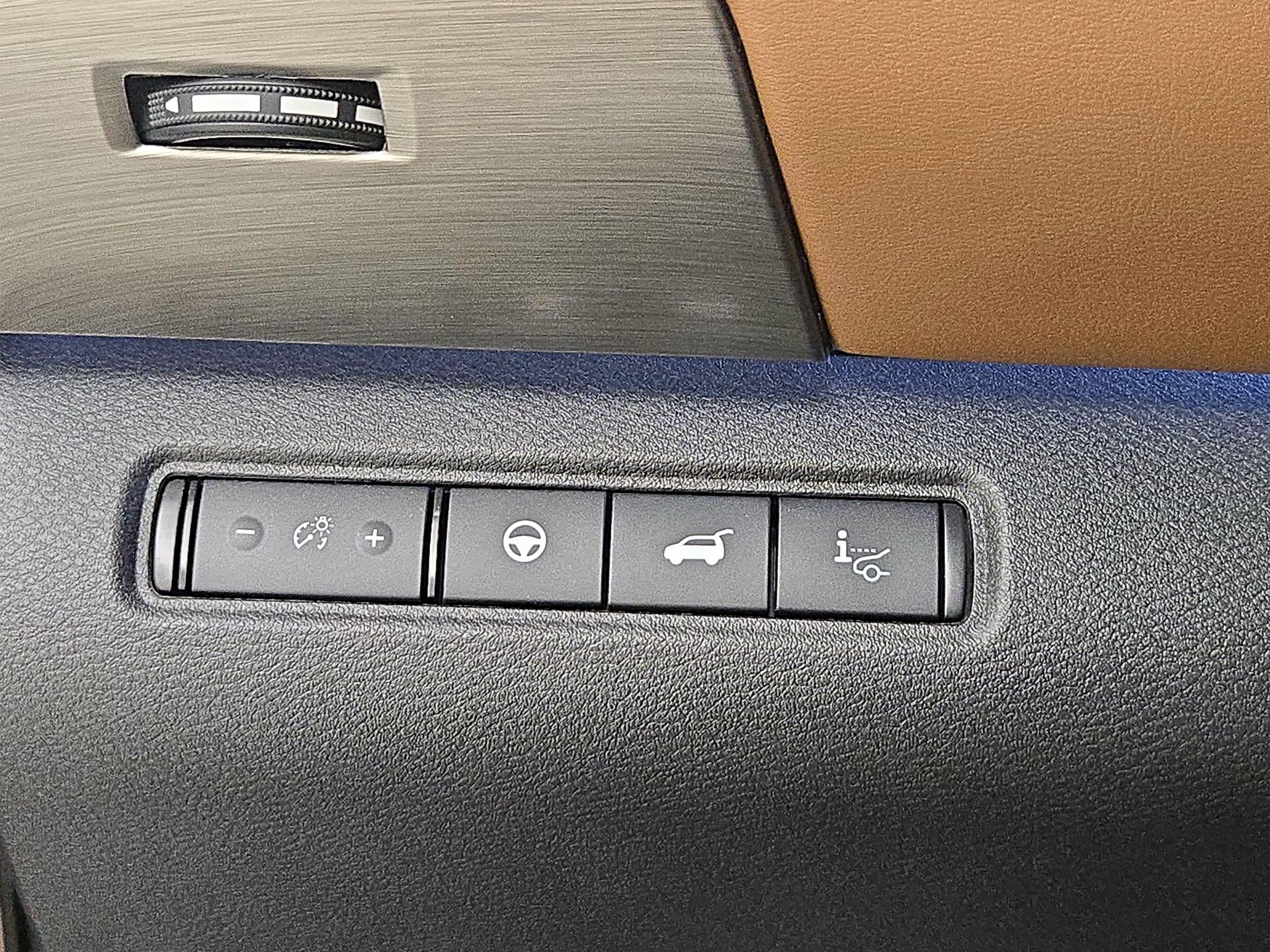 Thumbnail: 2024 Nissan Pathfinder - 13