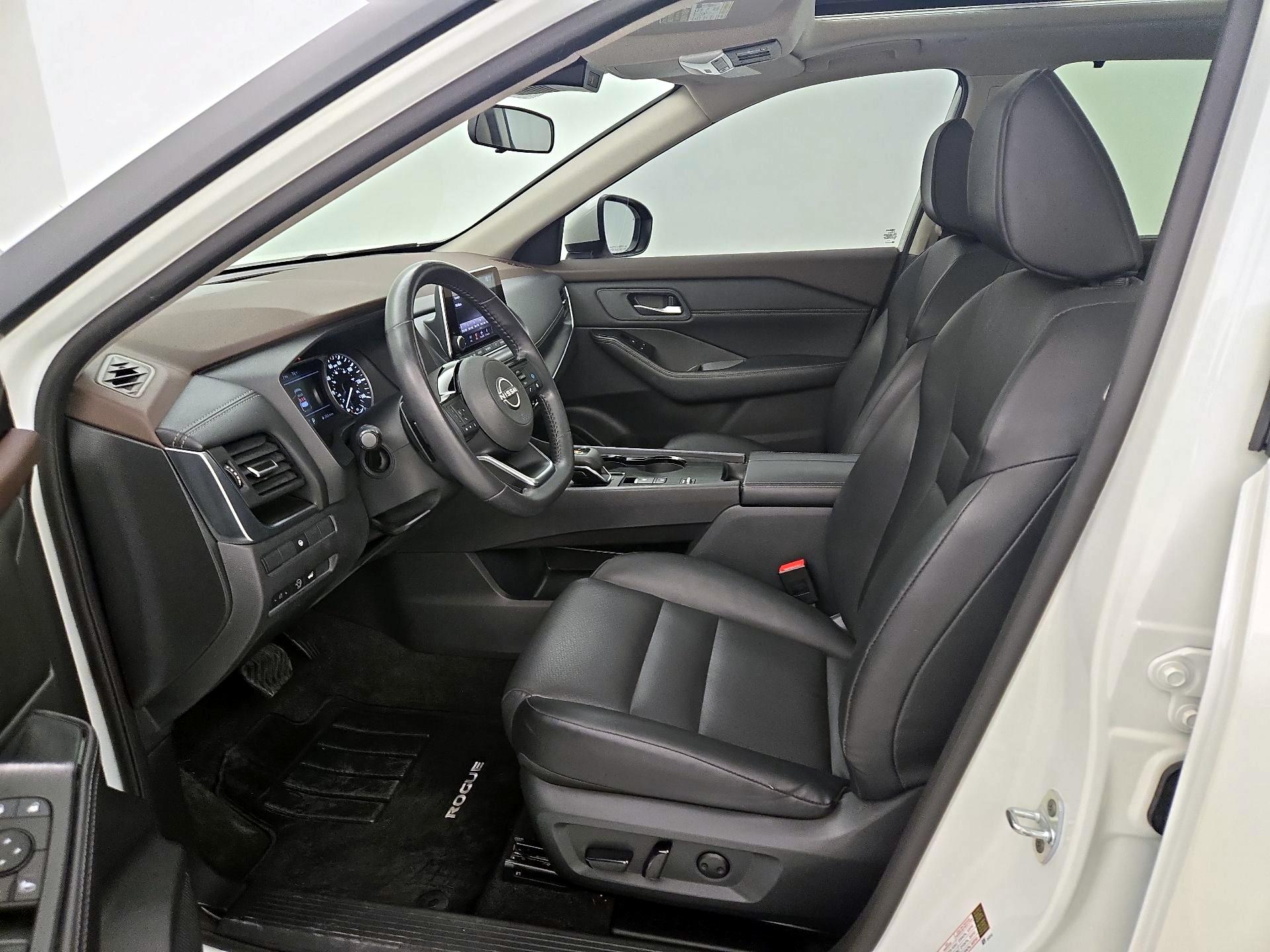 Thumbnail: 2023 Nissan Rogue - 11