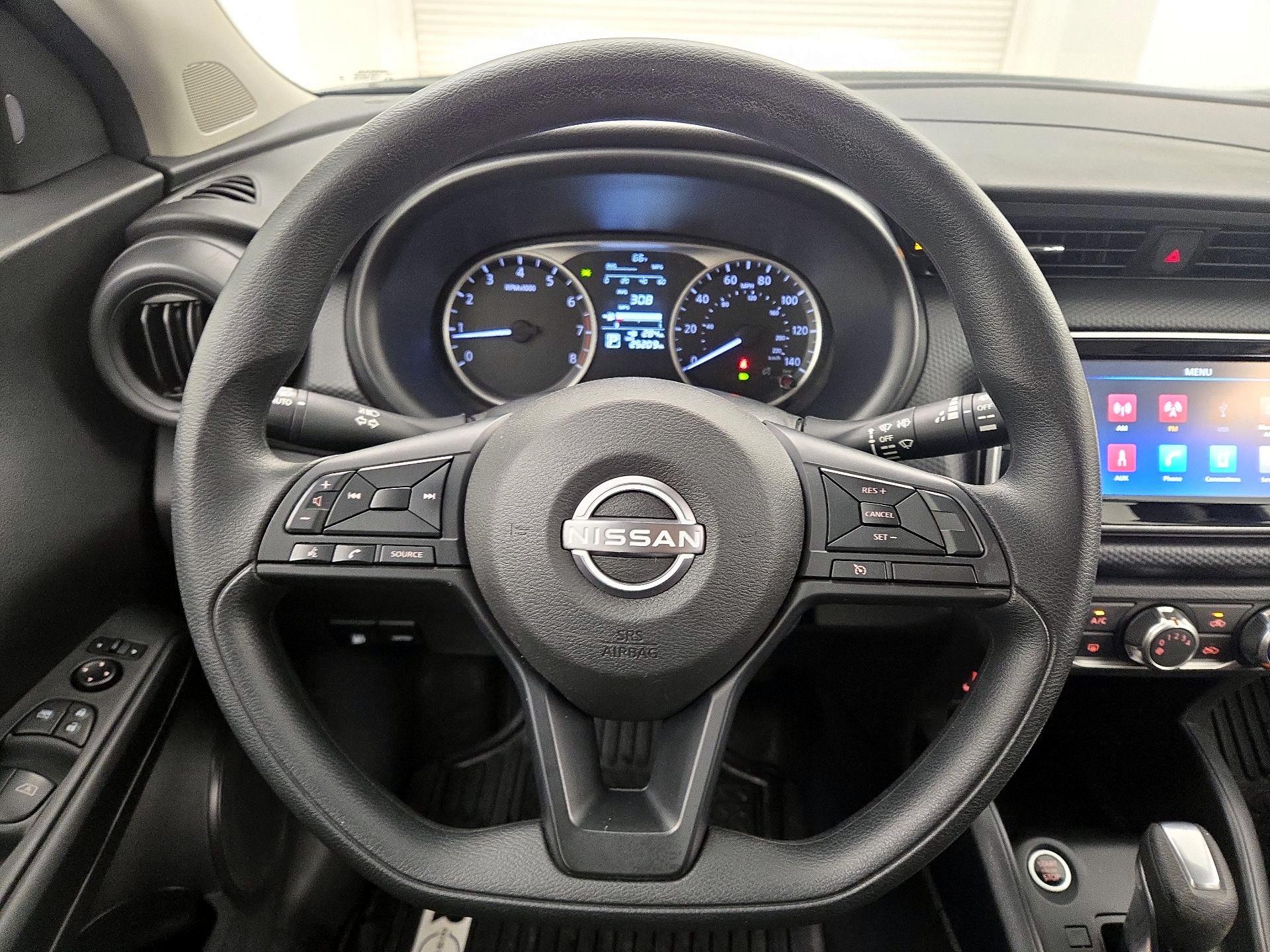 Thumbnail: 2024 Nissan Kicks - 10