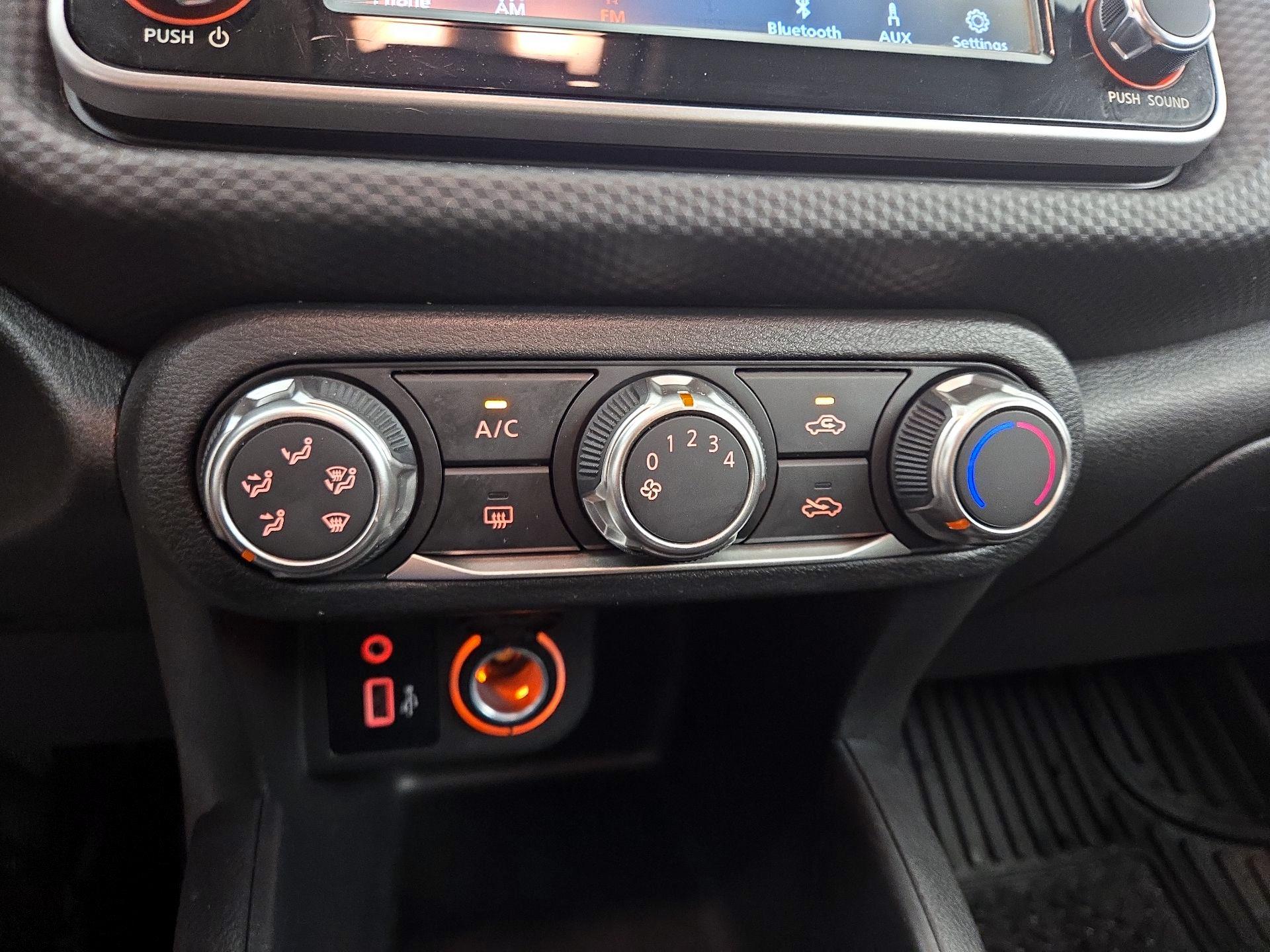 Thumbnail: 2024 Nissan Kicks - 16