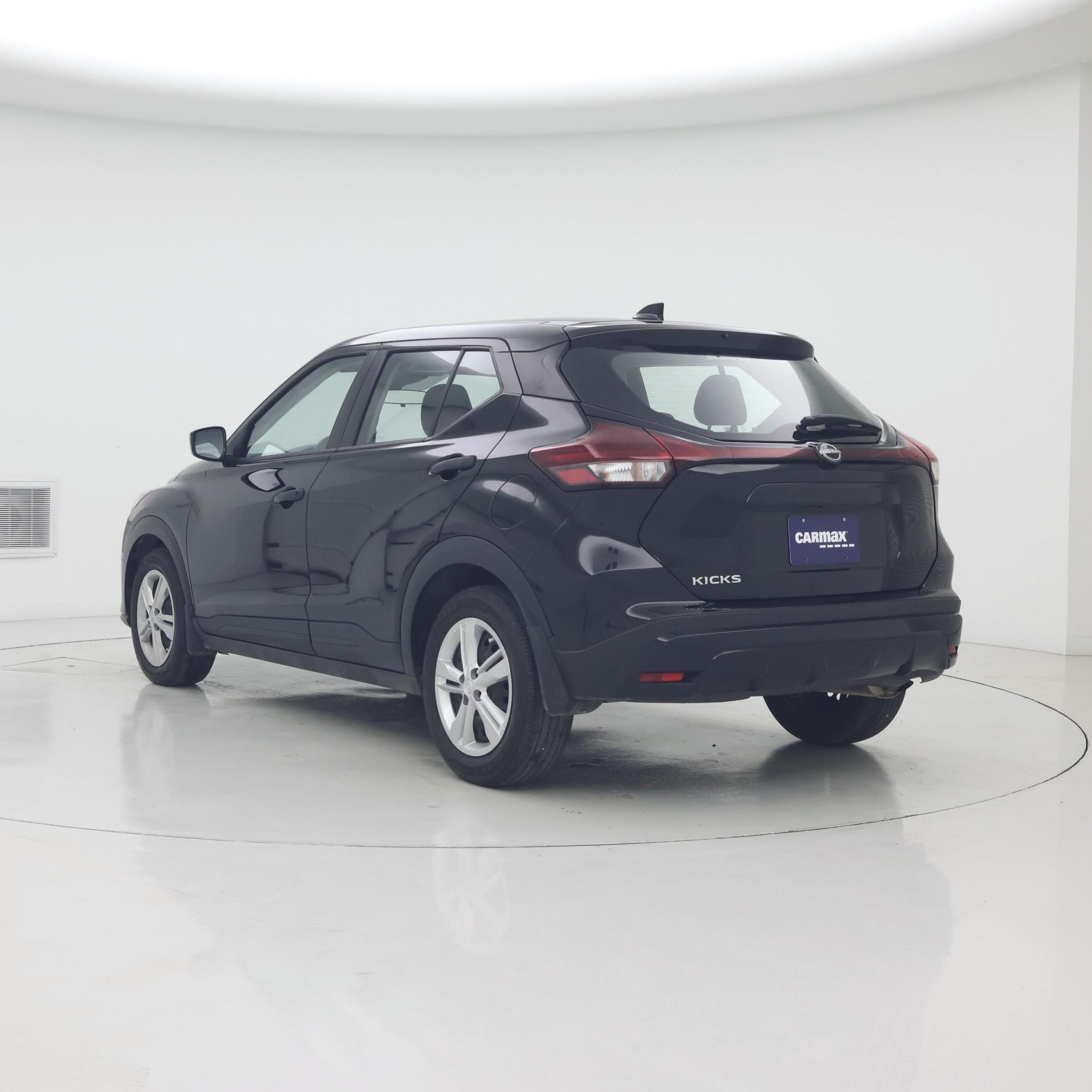 Thumbnail: 2024 Nissan Kicks - 2