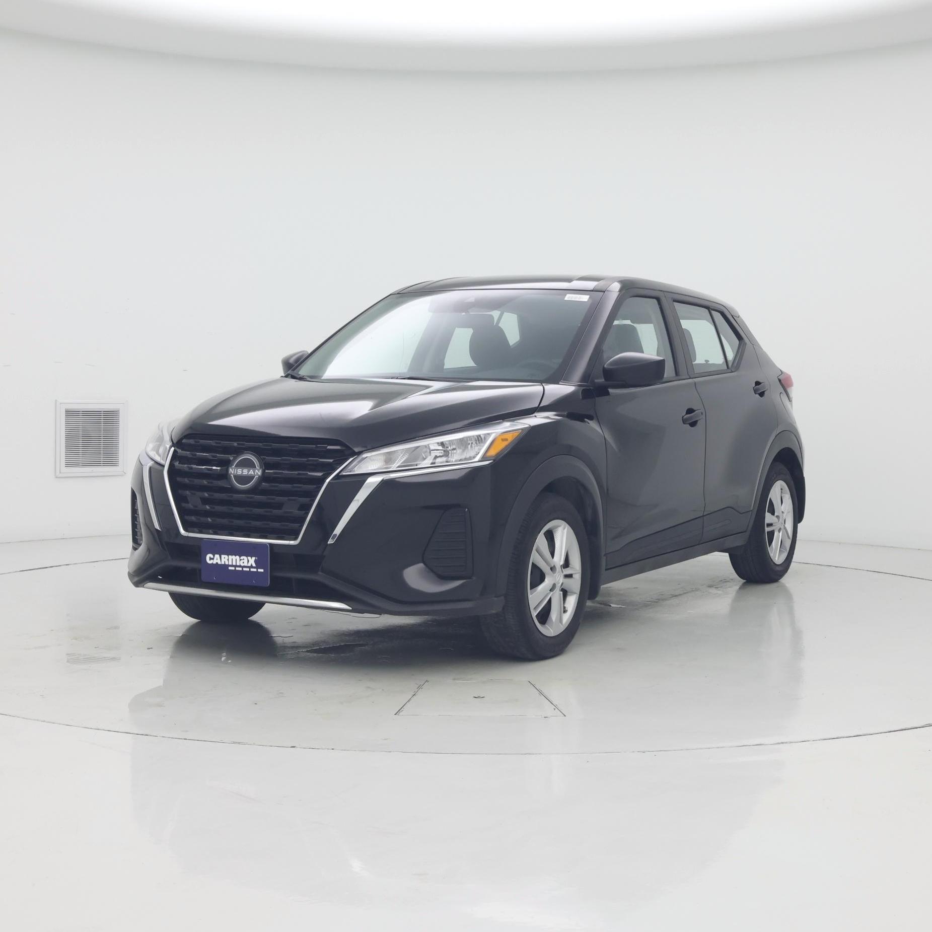 Thumbnail: 2024 Nissan Kicks - 4