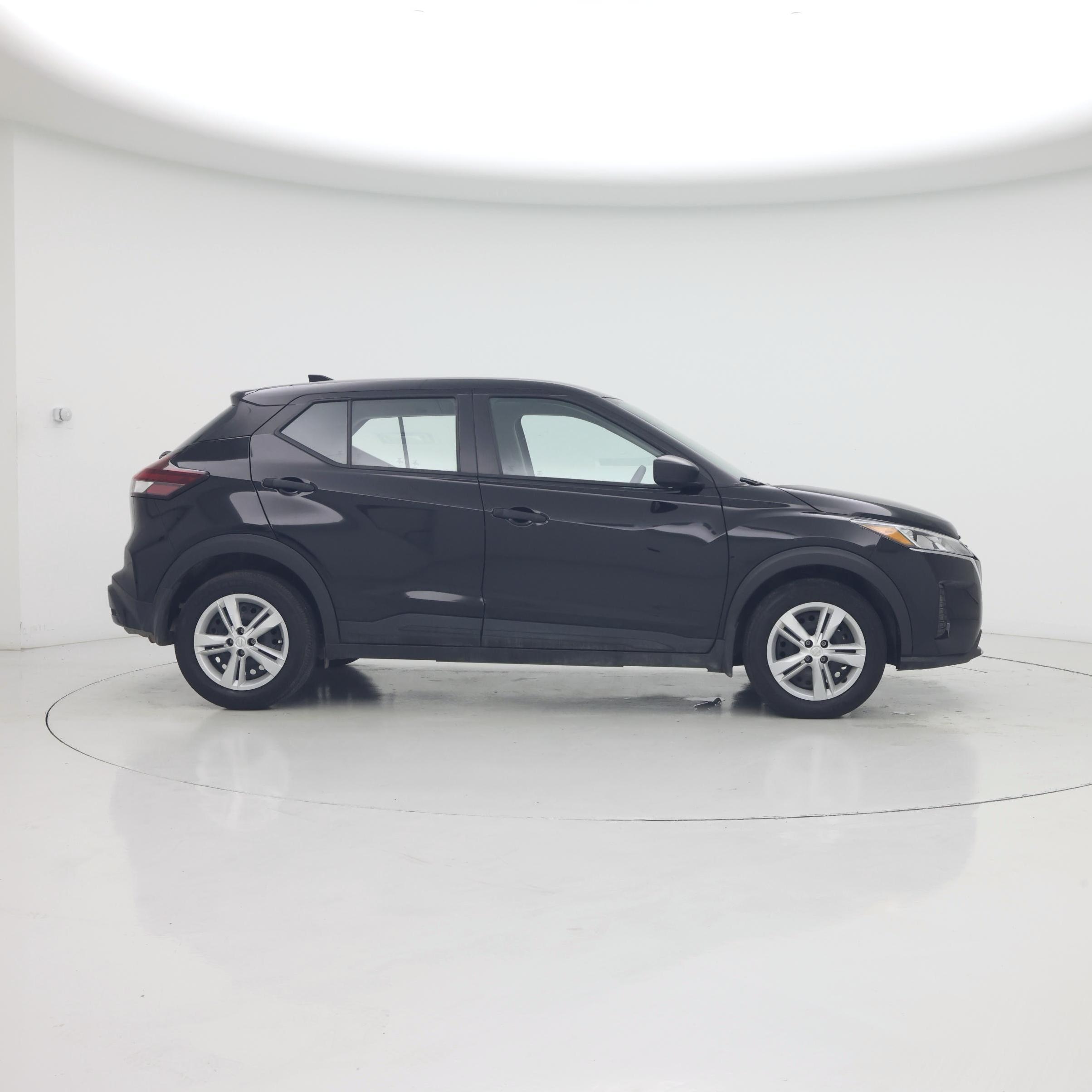 Thumbnail: 2024 Nissan Kicks - 7