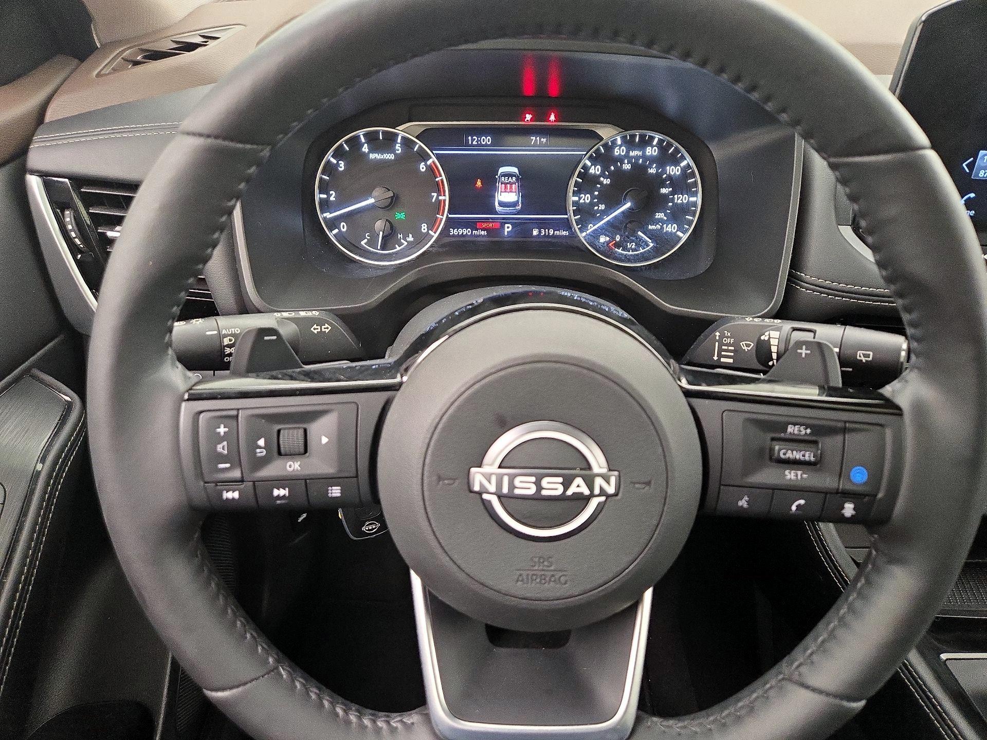 Thumbnail: 2023 Nissan Rogue - 10