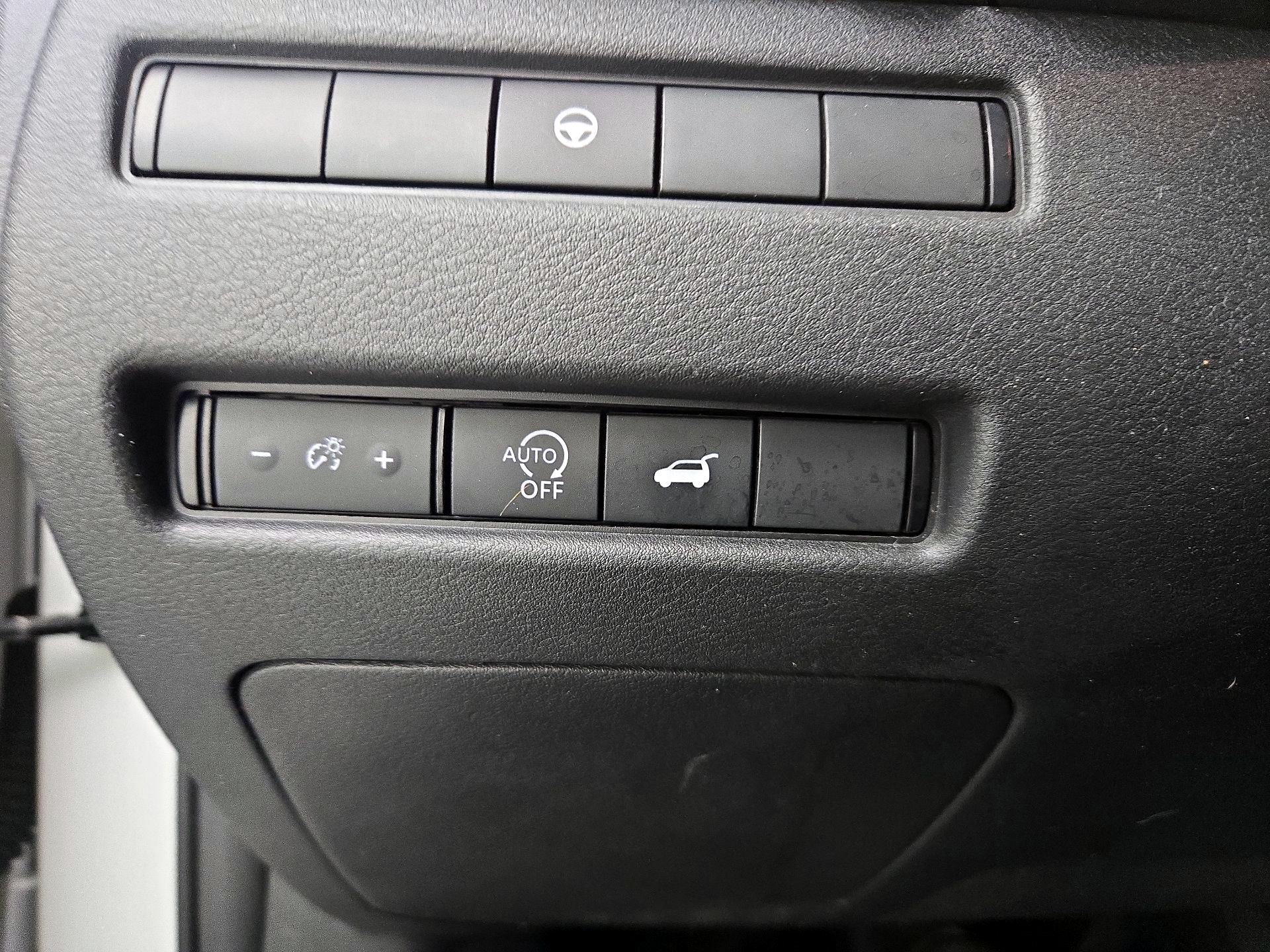 Thumbnail: 2023 Nissan Rogue - 13