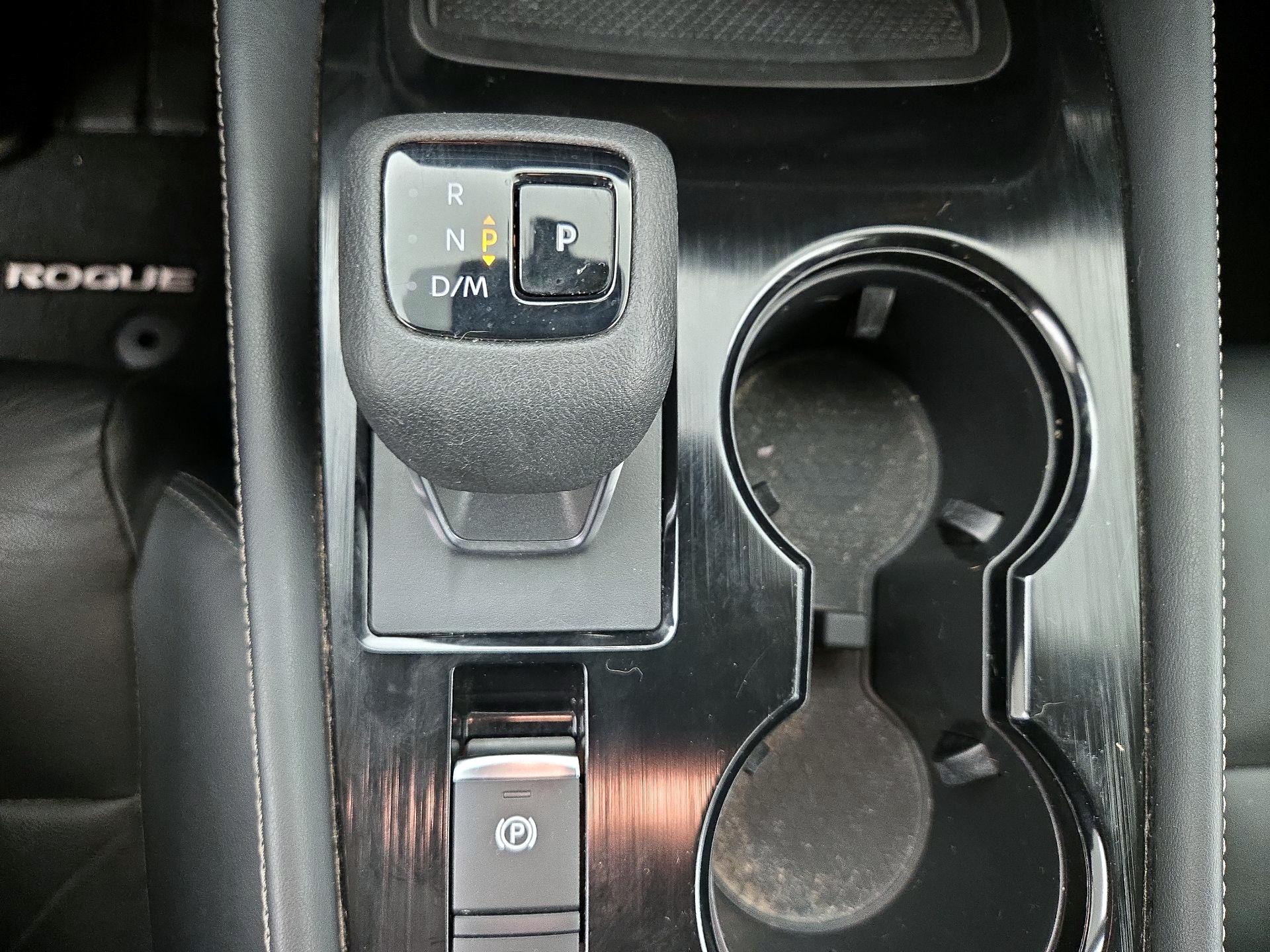 Thumbnail: 2023 Nissan Rogue - 17