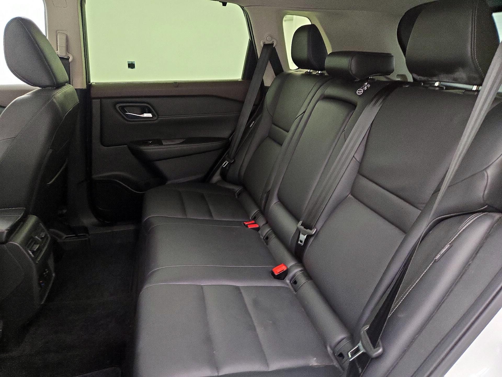 Thumbnail: 2023 Nissan Rogue - 20