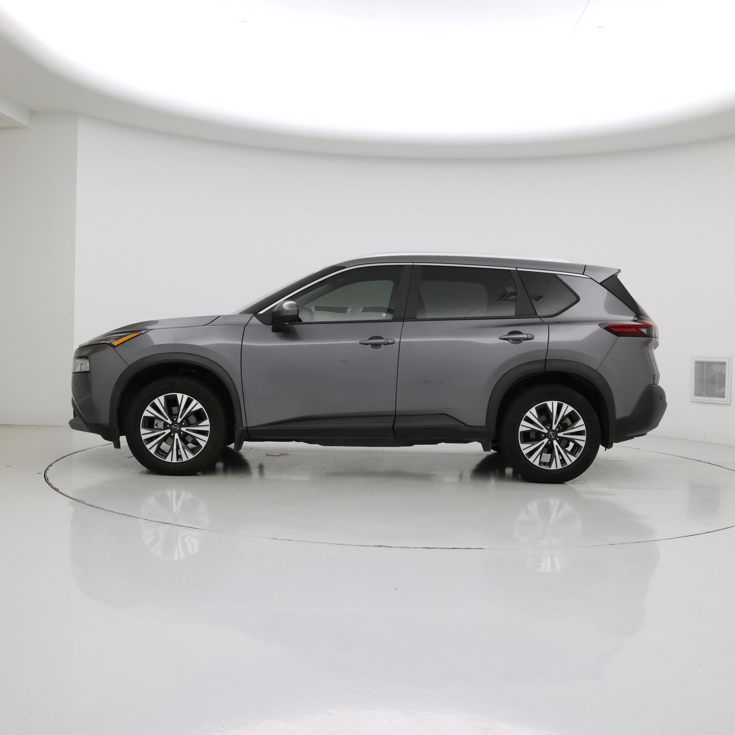 Thumbnail: 2023 Nissan Rogue - 3