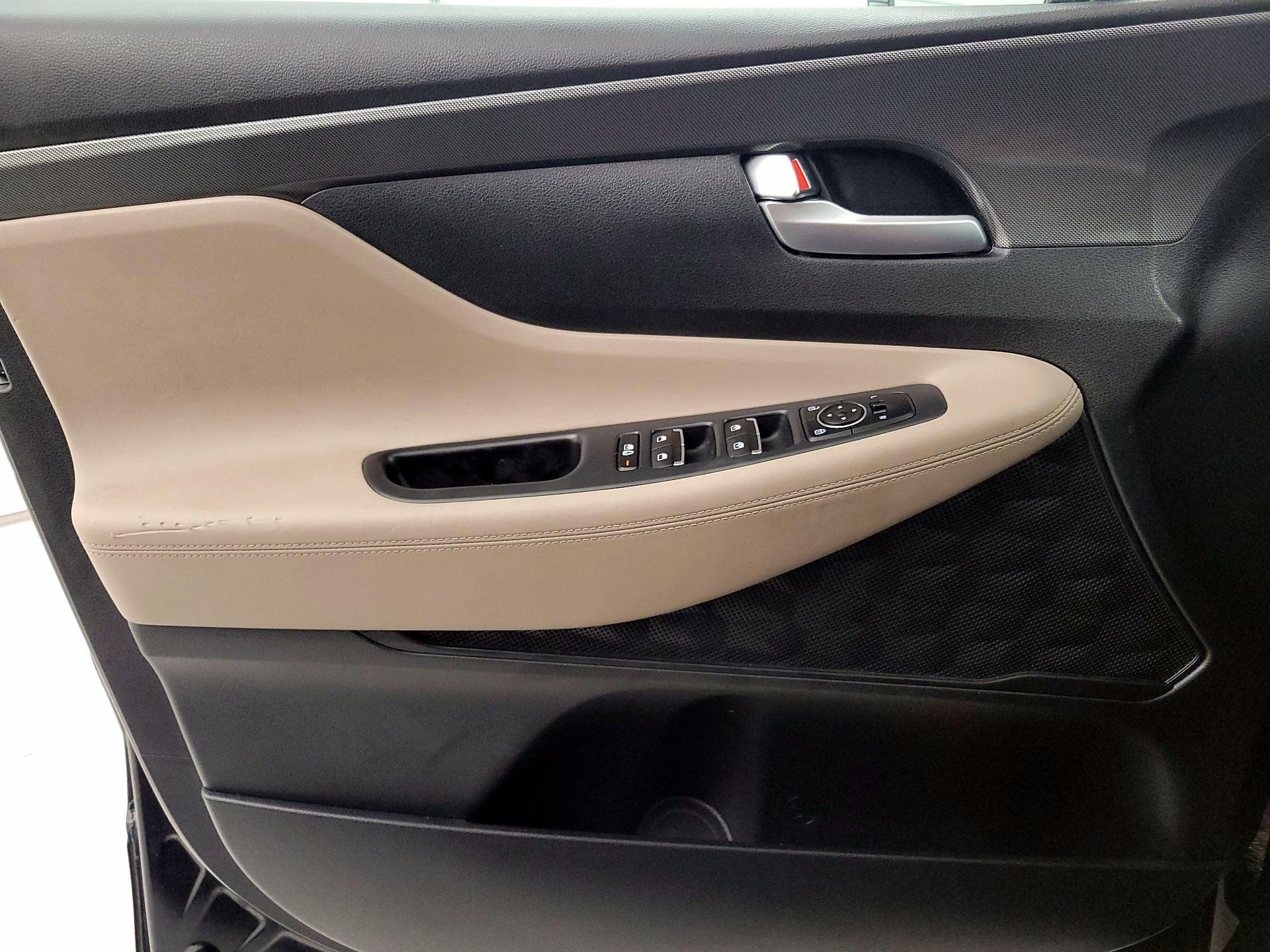 Thumbnail: 2023 Hyundai Santa Fe - 12